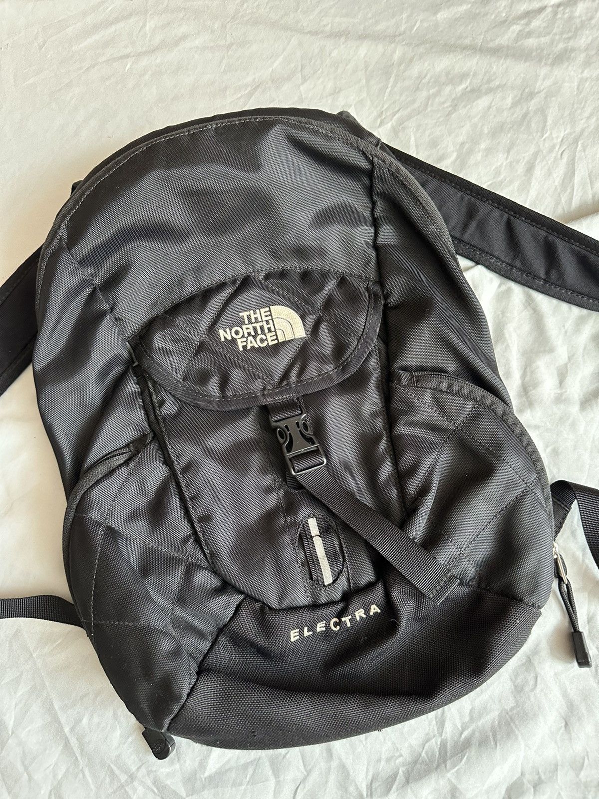 North face electra backpack canada best sale