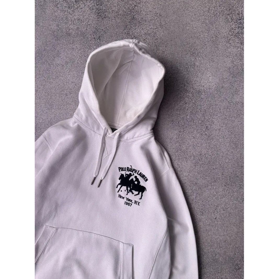 Polo Ralph Lauren VTG Polo Ralph Lauren New York Club White Hoodie Size US S / EU 44-46 / 1 - 5 Thumbnail