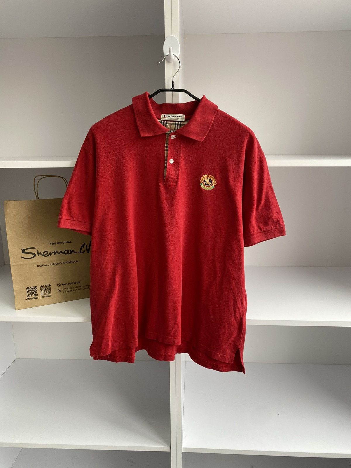 Burberry × Vintage Vintage Burberry Red Luxury Polo T-Shirt Size US L / EU 52-54 / 3 - 1 Thumbnail