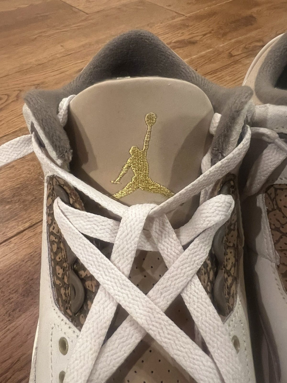 Jordan Brand × Nike Air Jordan 3 Retro Palomino Size US 9 / EU 42 - 6 Thumbnail