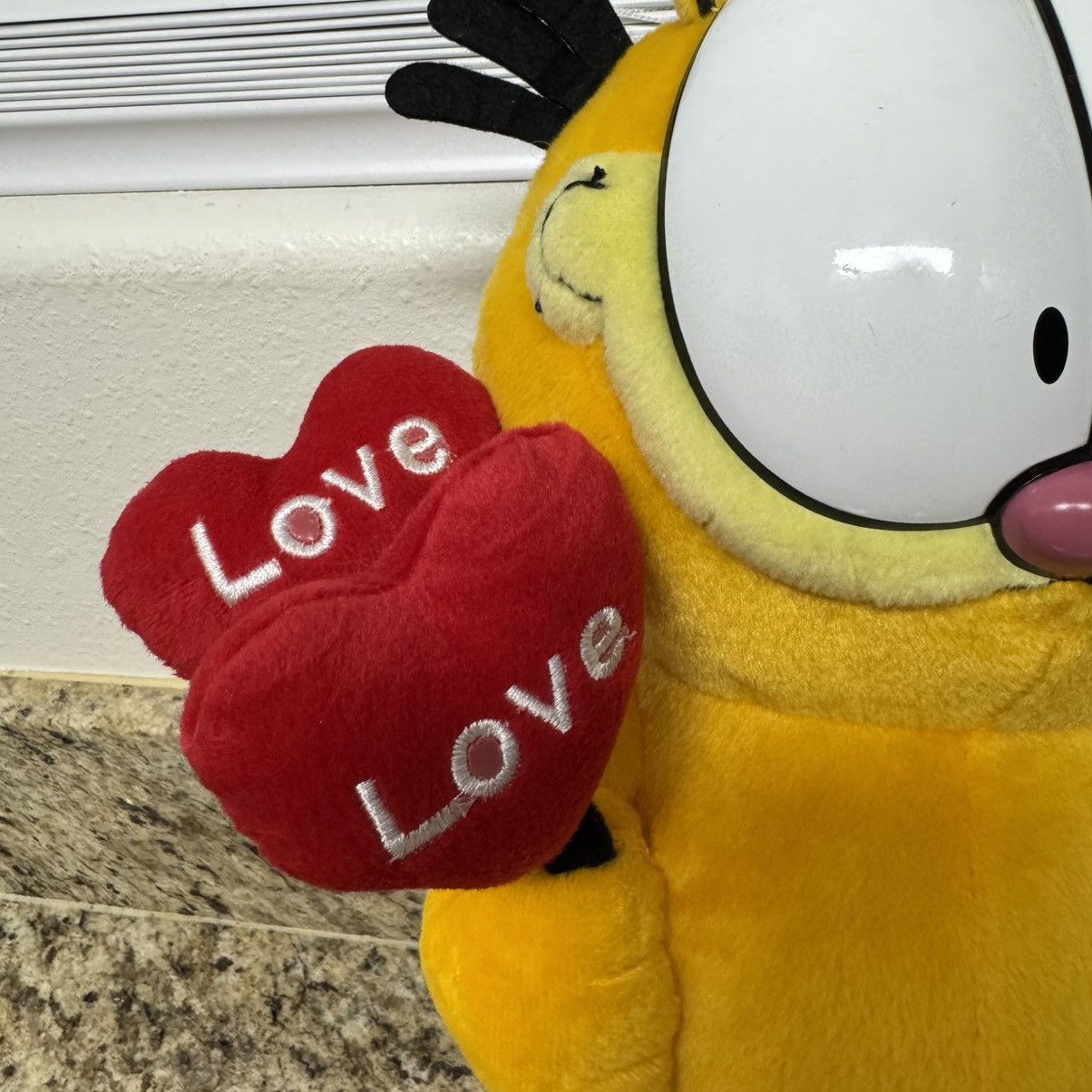 Vintage Vintage Garfield Love Heart Balloons 16" Valentine Day Plush Size ONE SIZE - 3 Thumbnail
