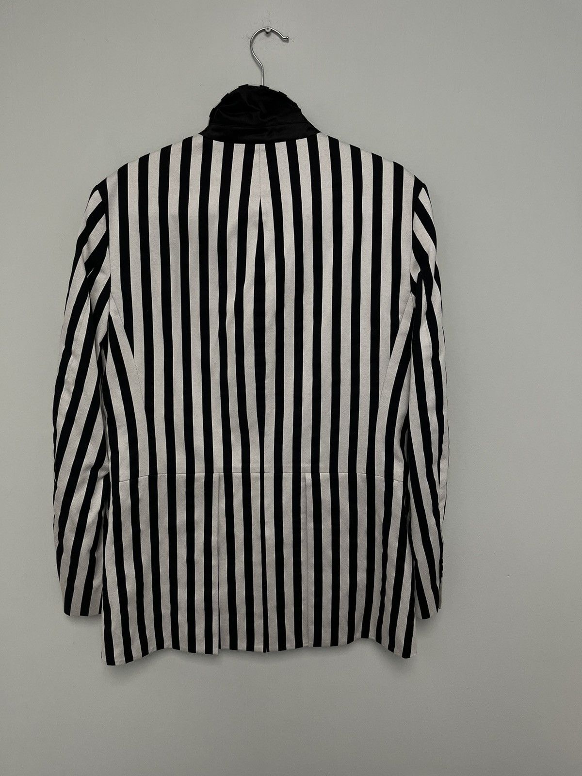 John Varvatos Cutaway multibutton jacket EU 56 USA 46 Size US XL / EU 56 / 4 - 12 Thumbnail