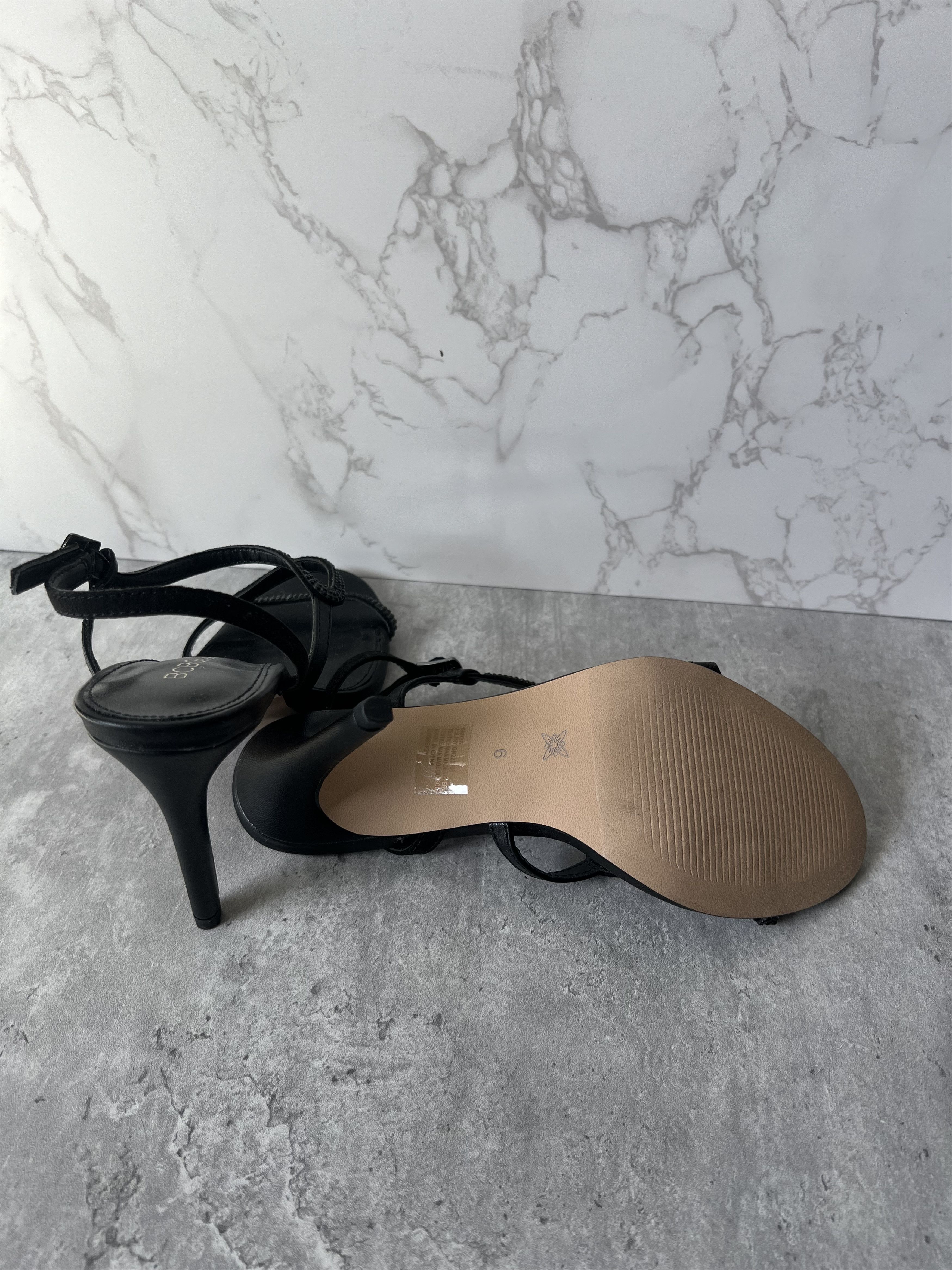 Bcbgmaxazria BCBGeneration Black Strappy Heeled Sandals - Size 6 Size US 6 / IT 36 - 5 Thumbnail