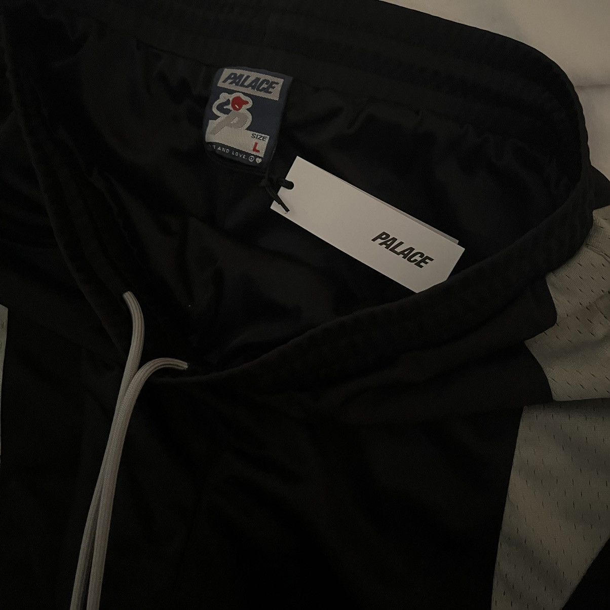 Palace Palace Mesh Team Short Size US 32 / EU 48 - 5 Thumbnail