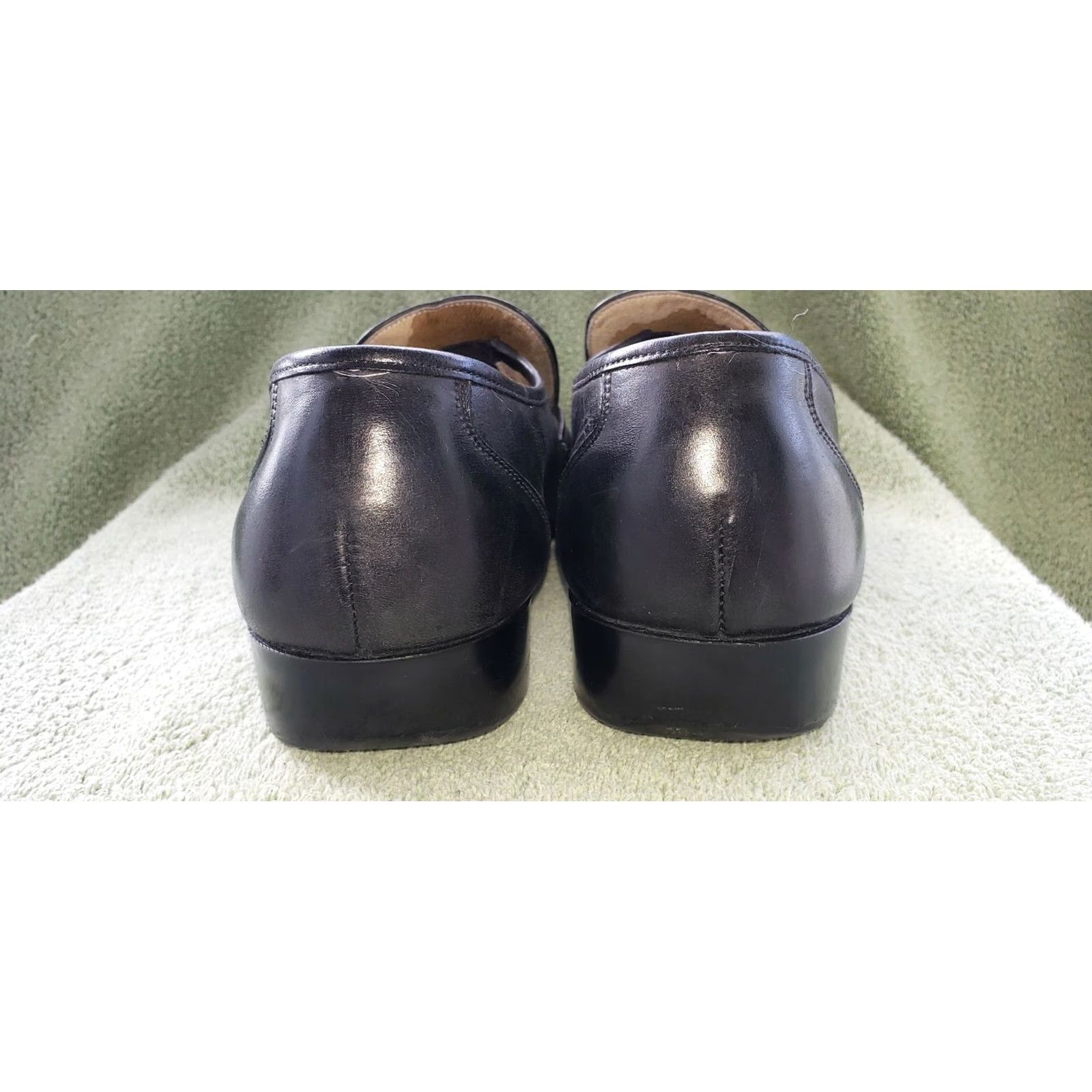 Florsheim Florsheim Loafers Comfortech Size 9.5D Black Gold Buckle Apron Toe Dress Leather Men Womens? Size US 10 / EU 43 - 7 Thumbnail