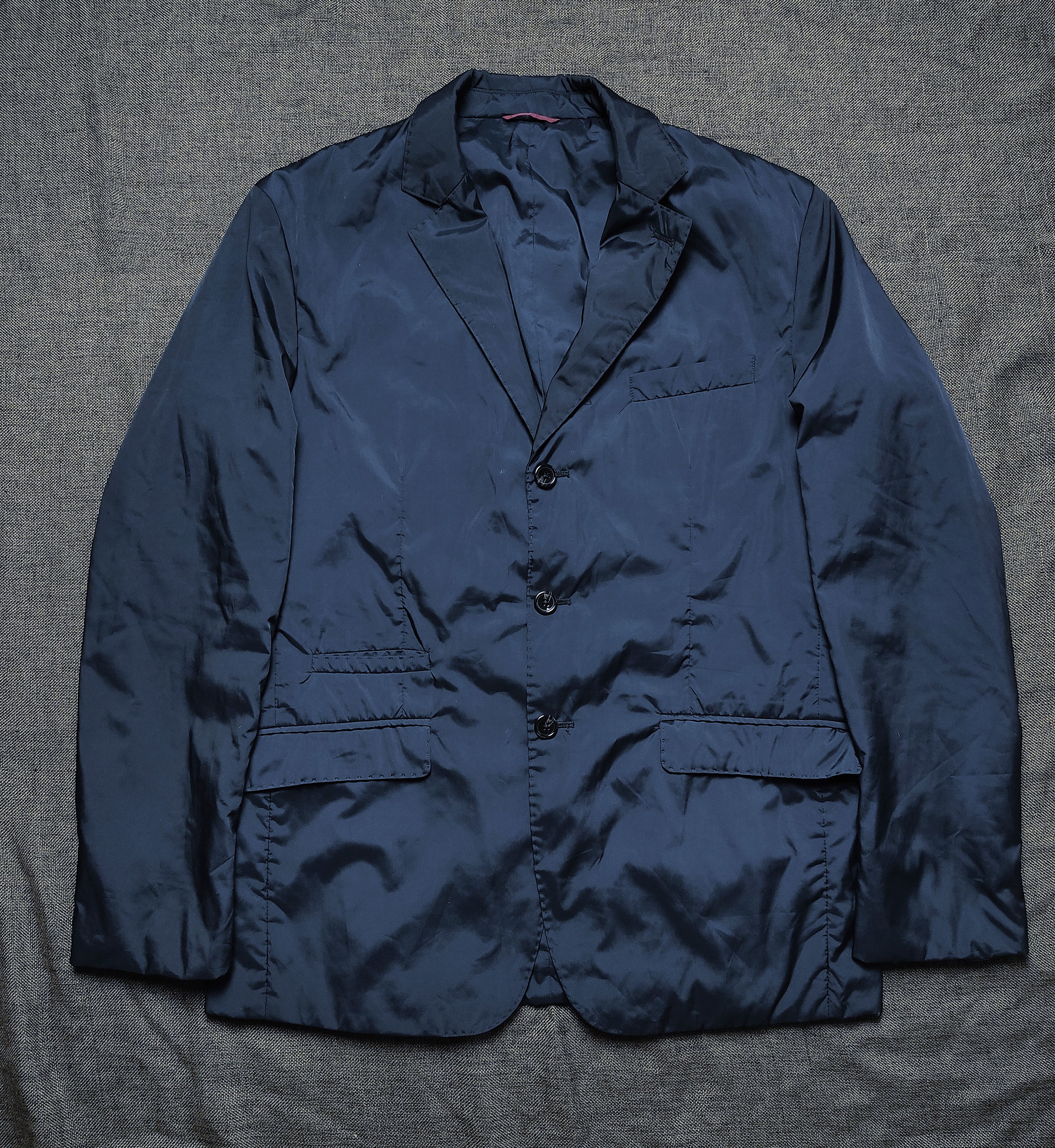 image of Suitsupply Dandy Light Puffer Jacket In "like Blazer" Cut in Navy, Men's (Size Large)