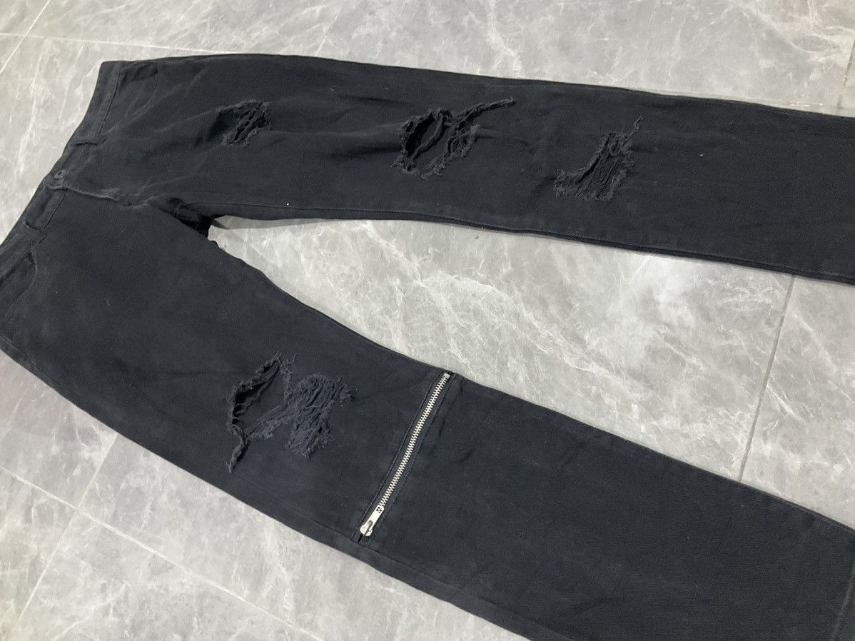If Six Was Nine × Japanese Brand Jeans Black Distressed Denim Single Zip Forever 21 Size US 32 / EU 48 - 1 Thumbnail