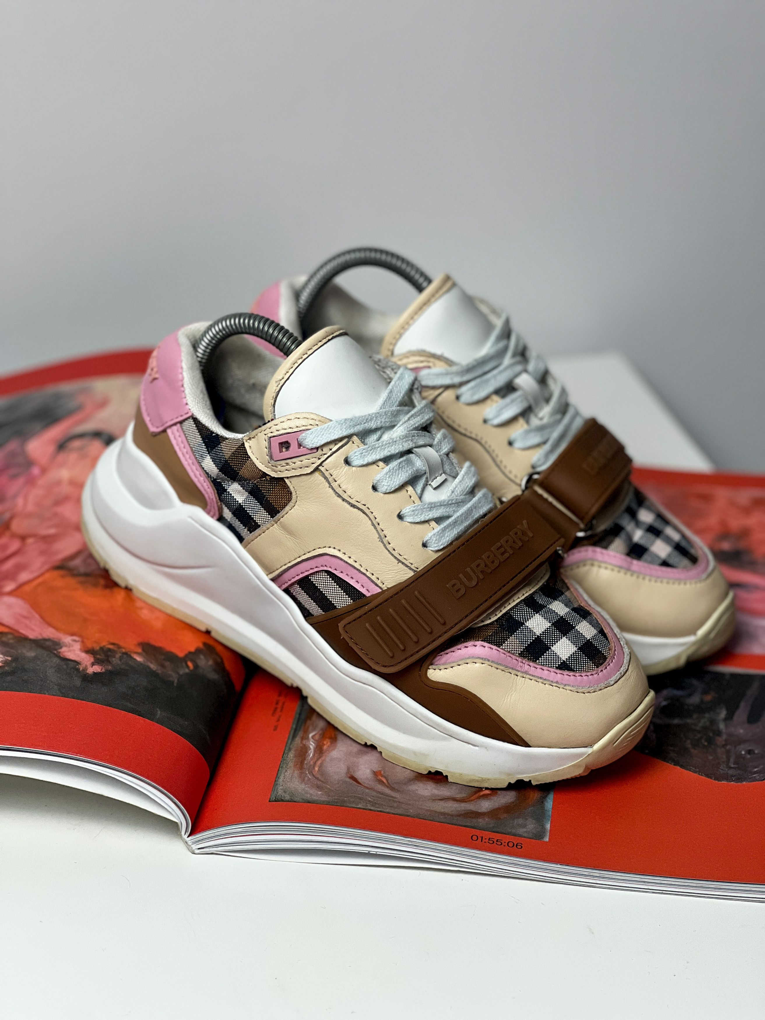 Burberry Burberry Ramsey Vintage Check Size US 7 / IT 37 - 3 Thumbnail
