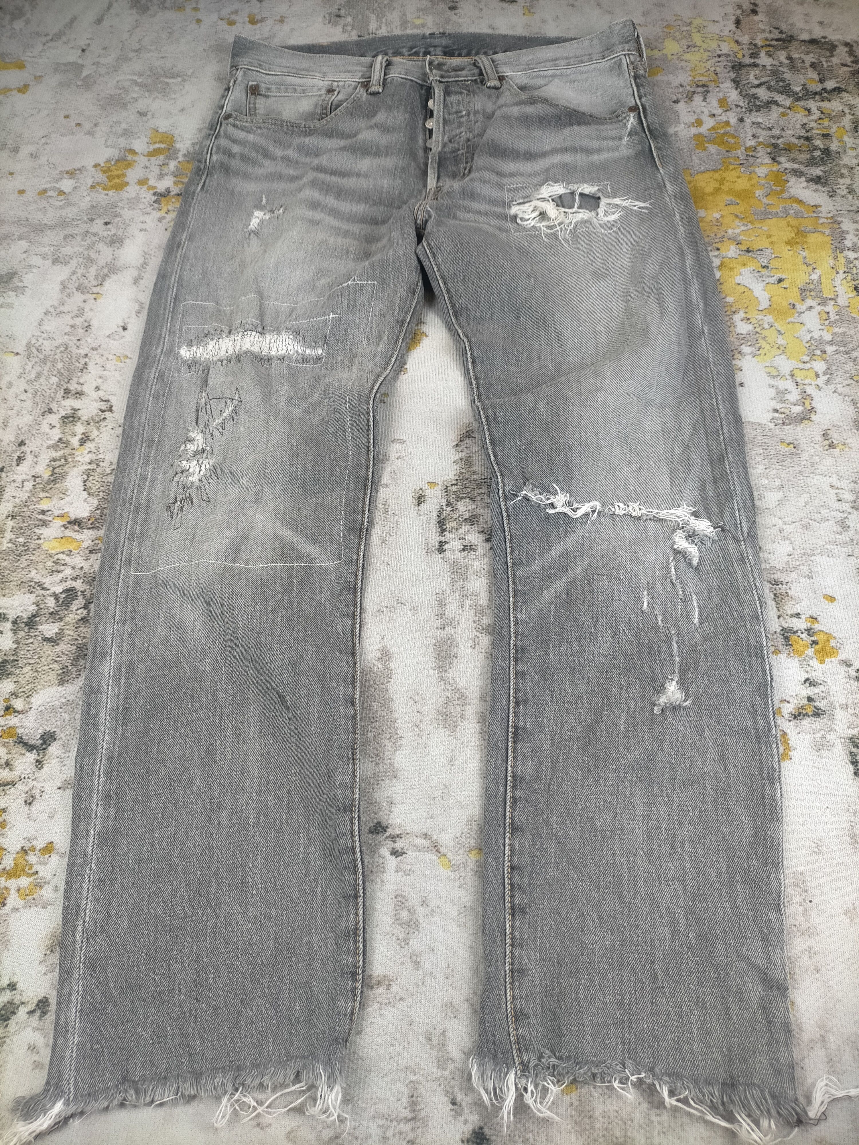 Levi's 🔥 Crazy Levis 501 CT Distressed Mudwash Jeans Size US 31 - 1 Thumbnail