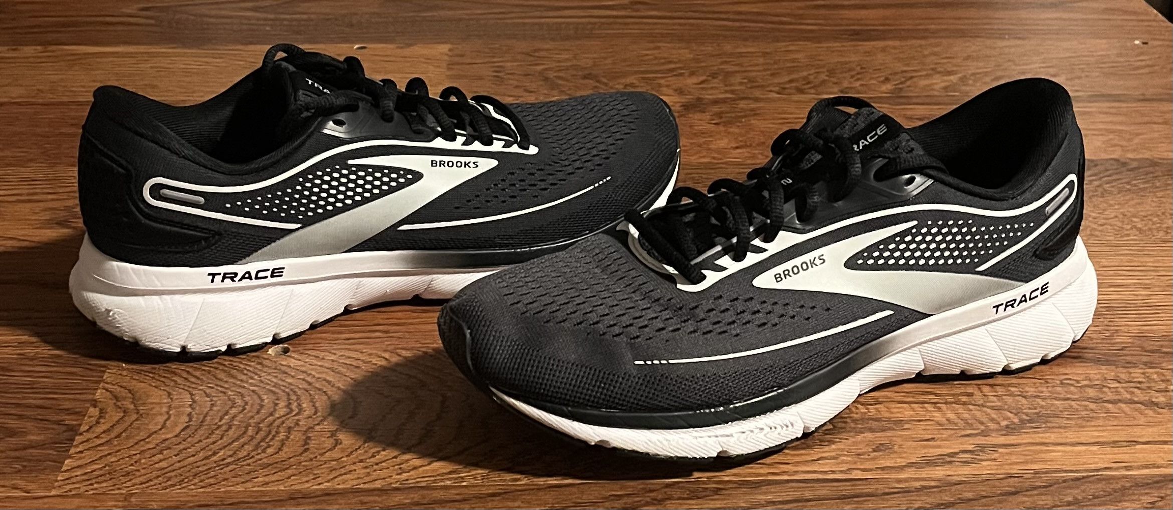 Brooks Brooks Trace Womens Running Shoes Size US 9.5 / IT 39.5 - 1 Thumbnail