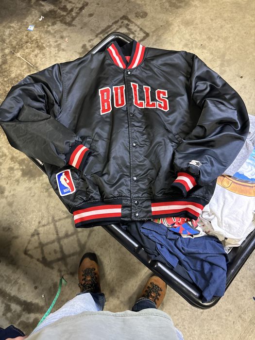 Bulls starter sale jacket 80s