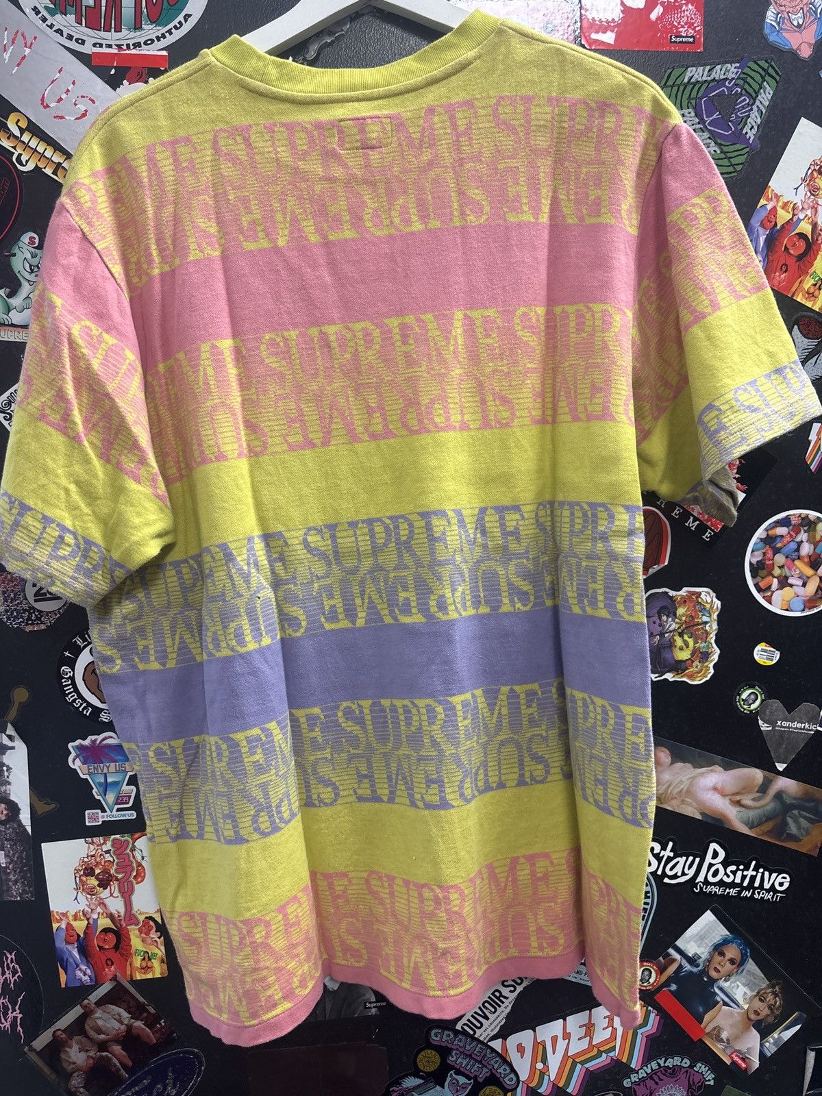 Supreme Supreme text script jacquard Size US L / EU 52-54 / 3 - 2 Thumbnail
