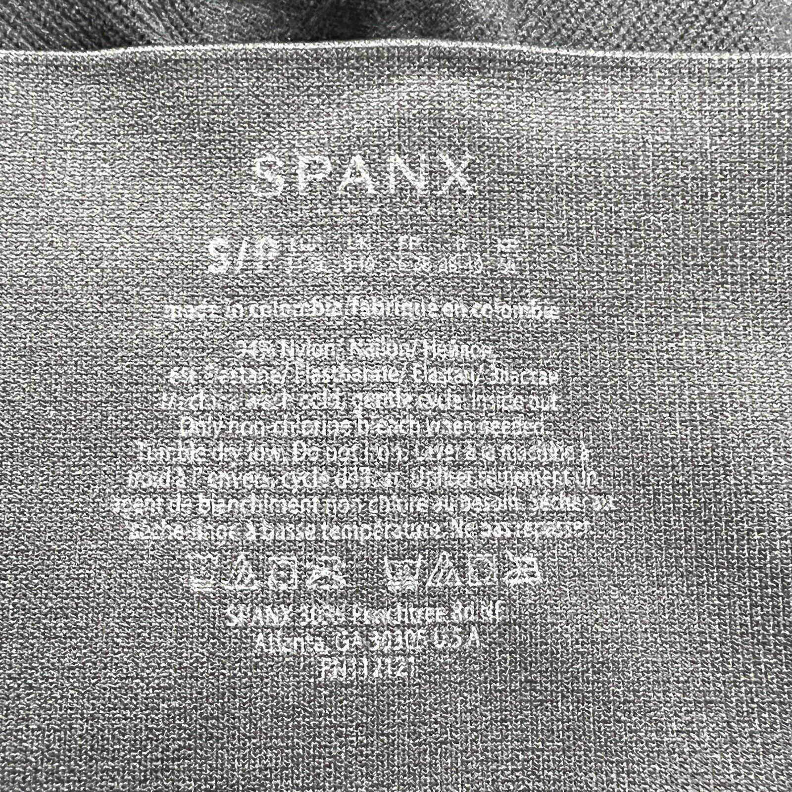 Spanx Spanx Capri Length Athletic Leggings Camouflage Pull On Camo Size 28" / US 6 / IT 42 - 4 Thumbnail