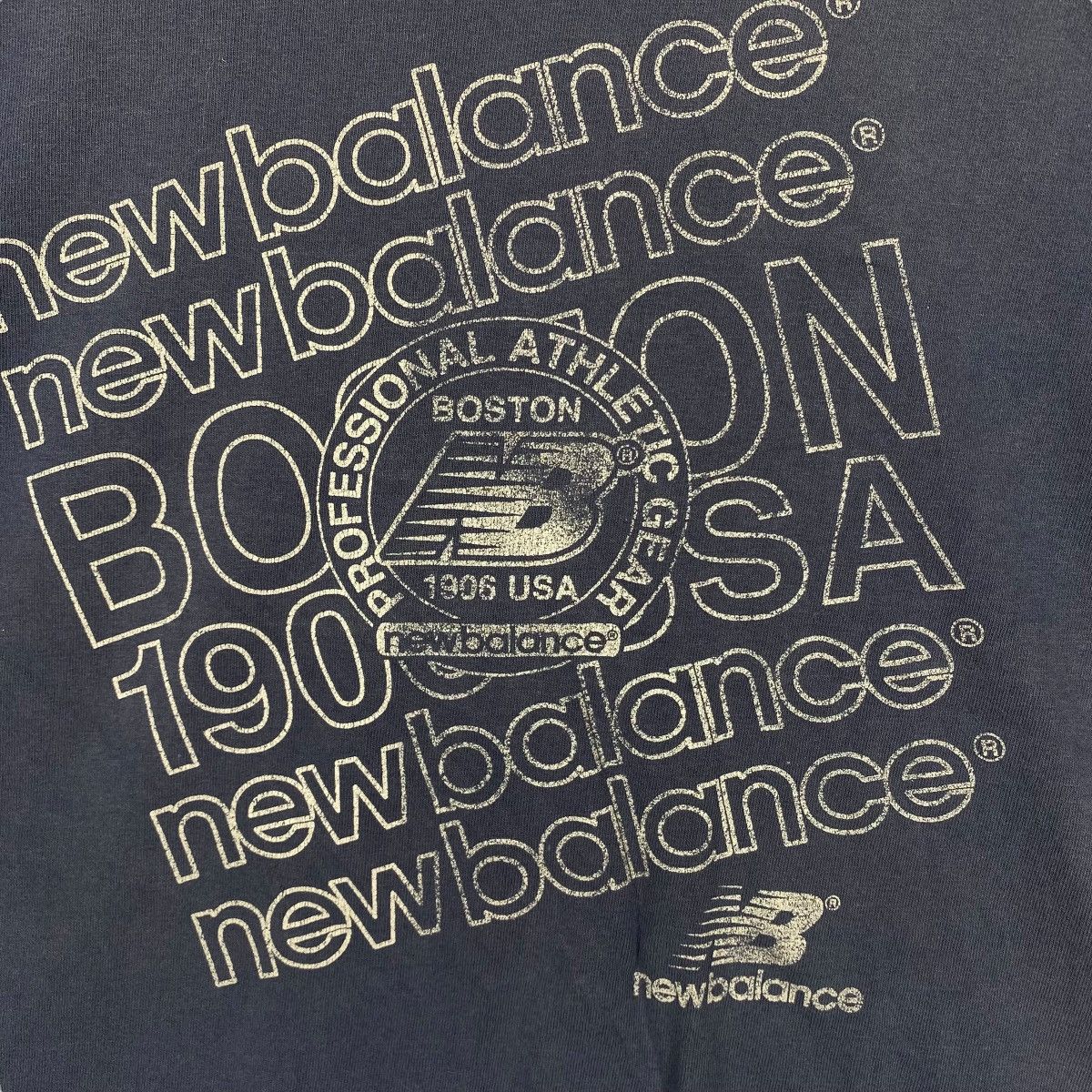 New Balance Vintage NEW BALANCE Athletic Gear Faded Tee Shirt Size US M / EU 48-50 / 2 - 2 Thumbnail