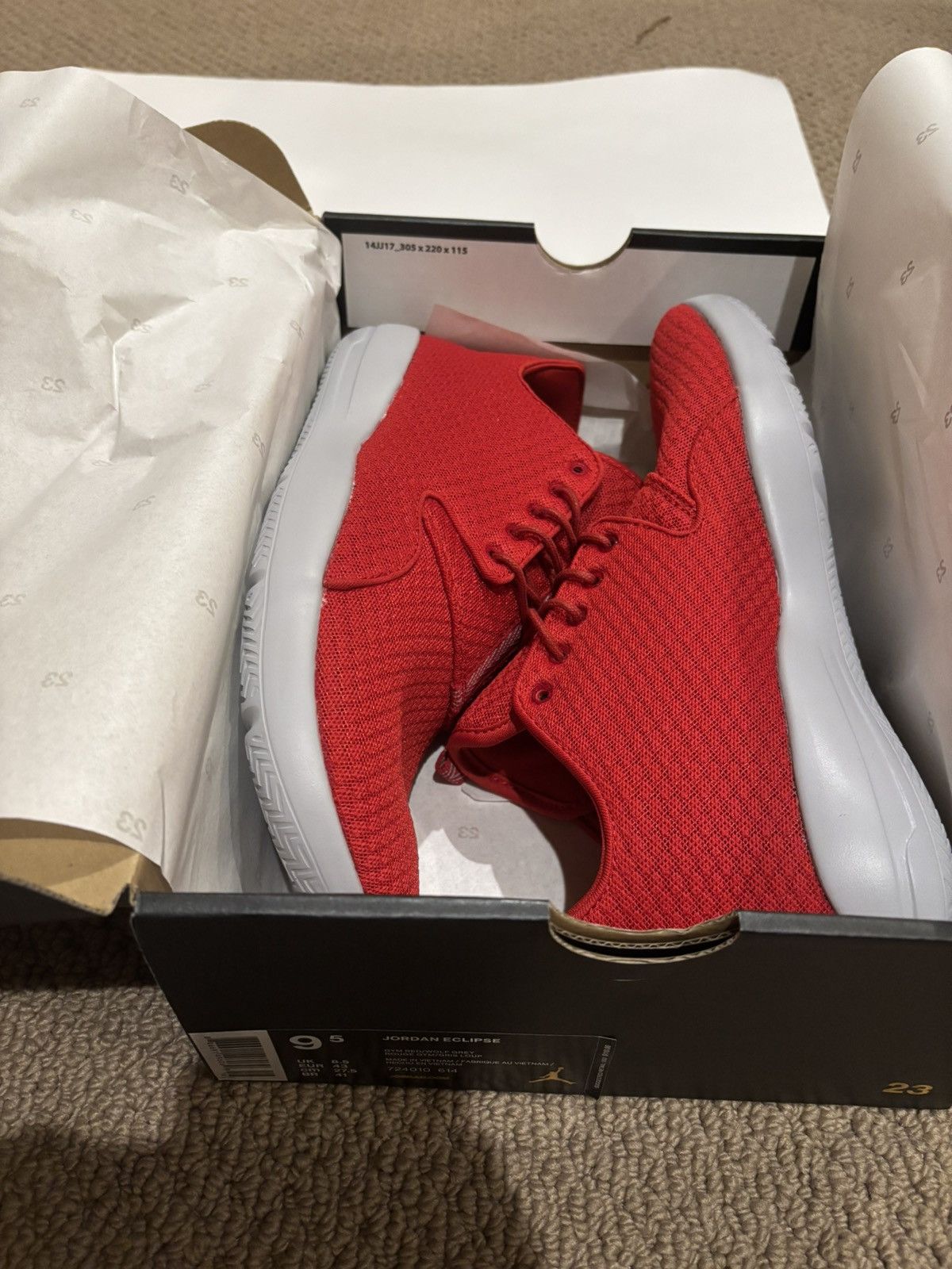 Jordan Brand Never worn- Jordan Eclipse (9.5) Size US 9.5 / EU 42-43 - 7 Thumbnail