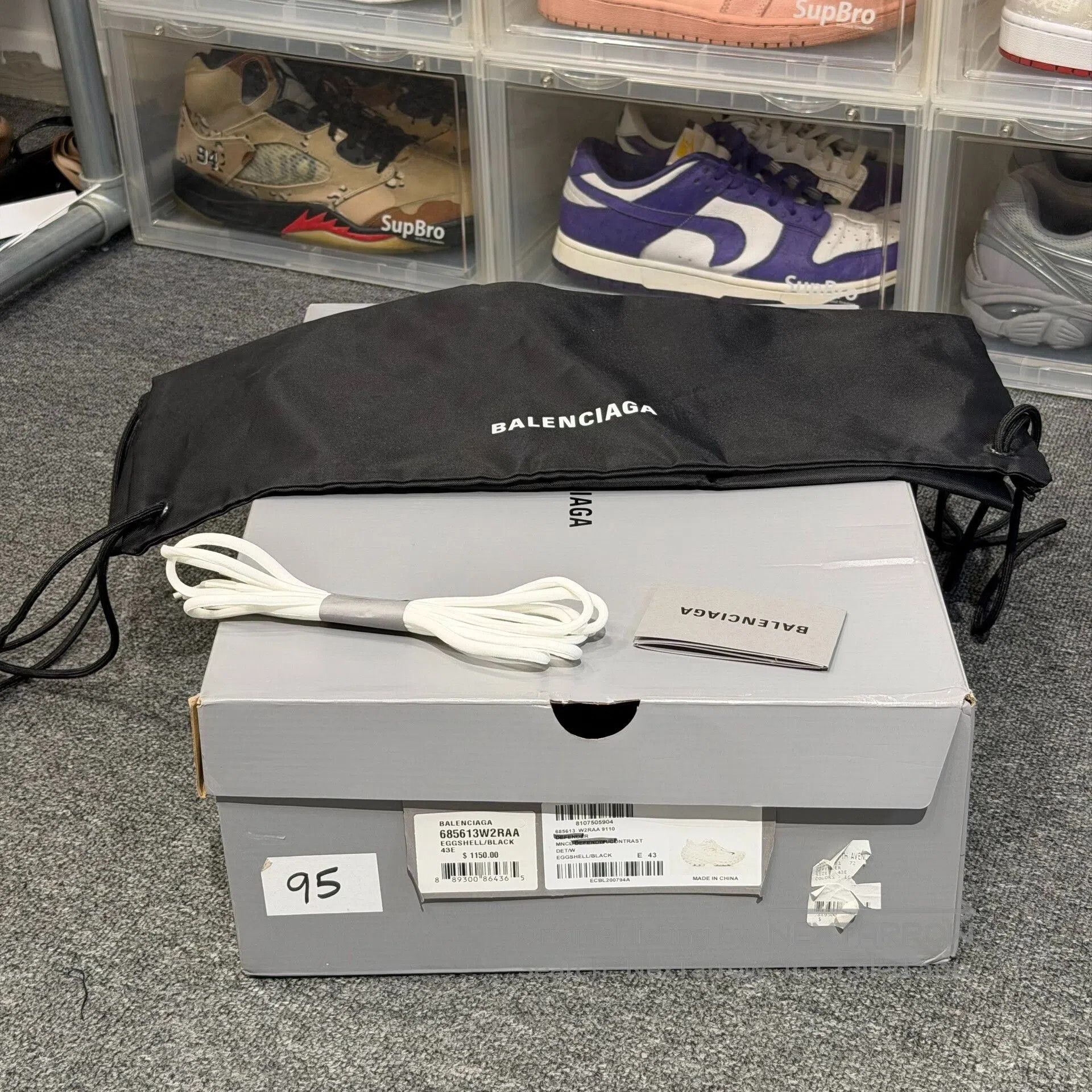Balenciaga Balenciaga Tire Shoes Black White Size 43. Size US 10 / EU 43 - 9 Thumbnail