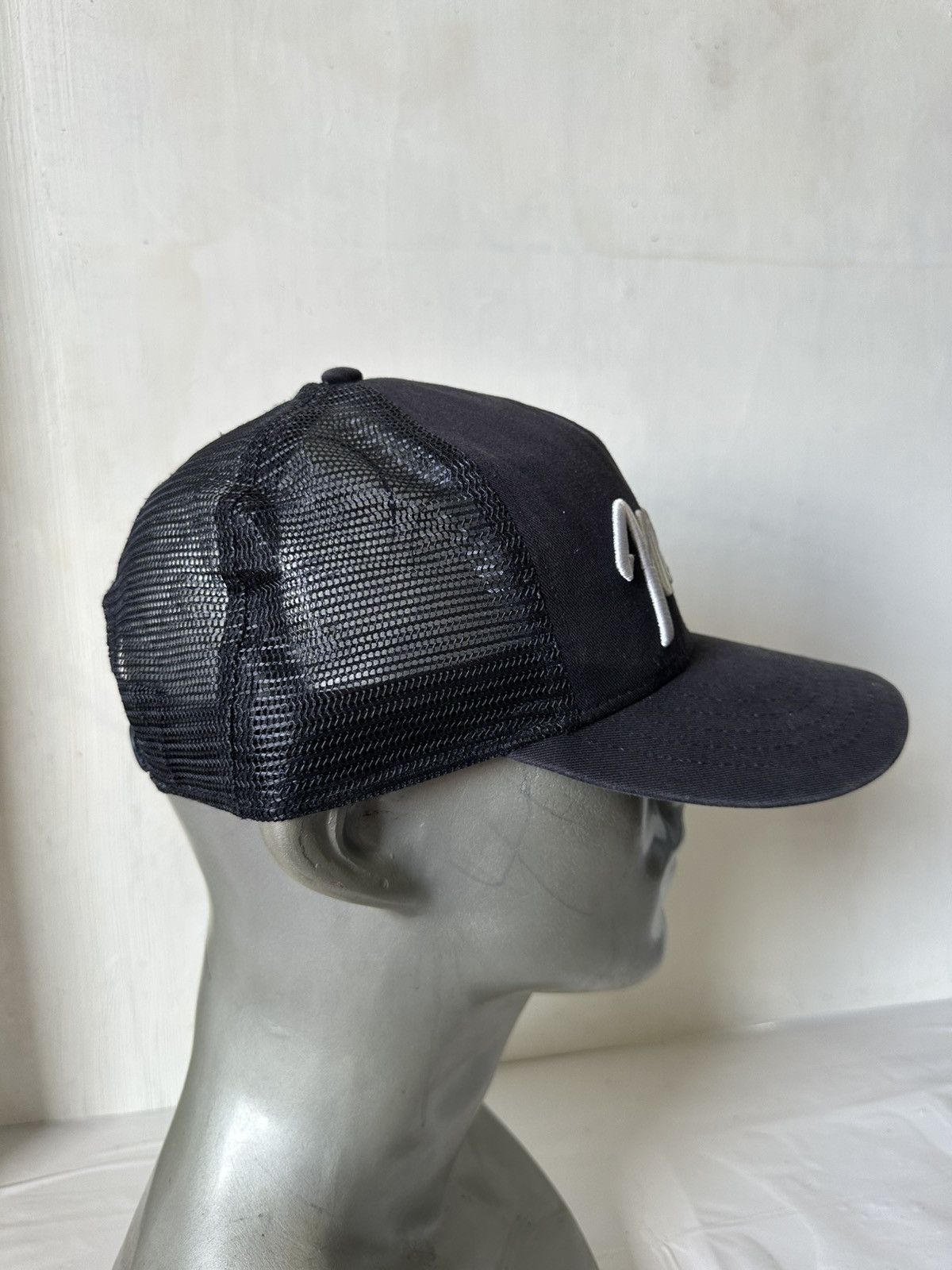 New Era × Number (N)ine Number Nine x New Era Trucker hats Size ONE SIZE - 7 Thumbnail