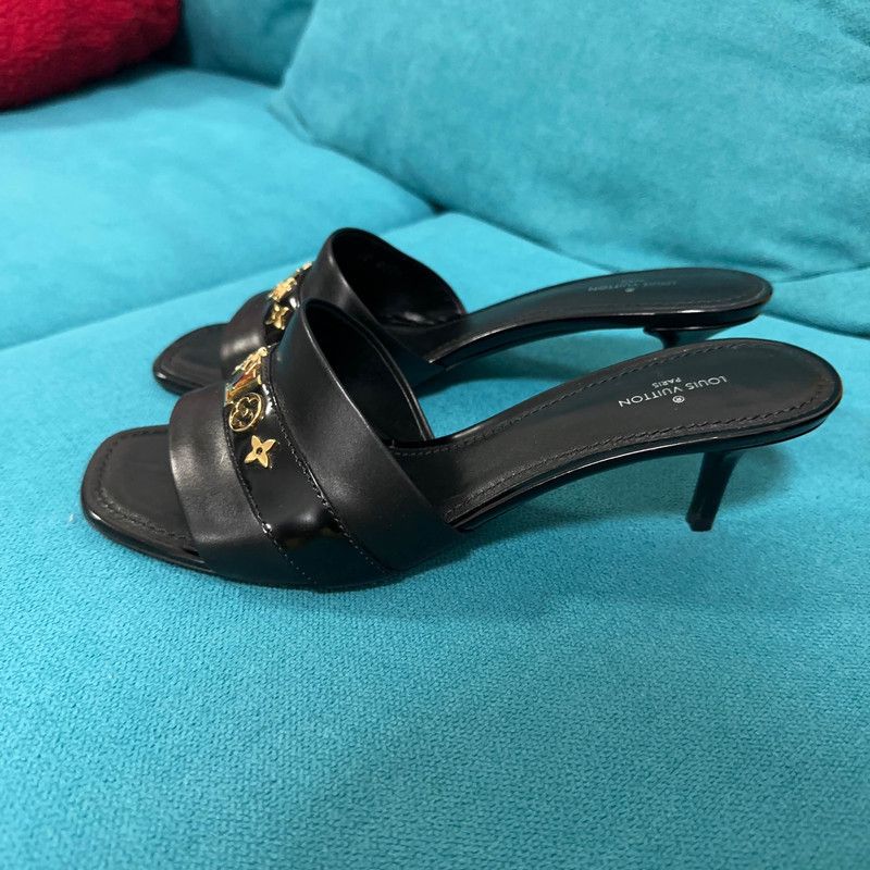 Louis Vuitton Louis Vuitton Revival Black Heeled Slides for Women 0079 Size US 7 / IT 37 - 1 Thumbnail