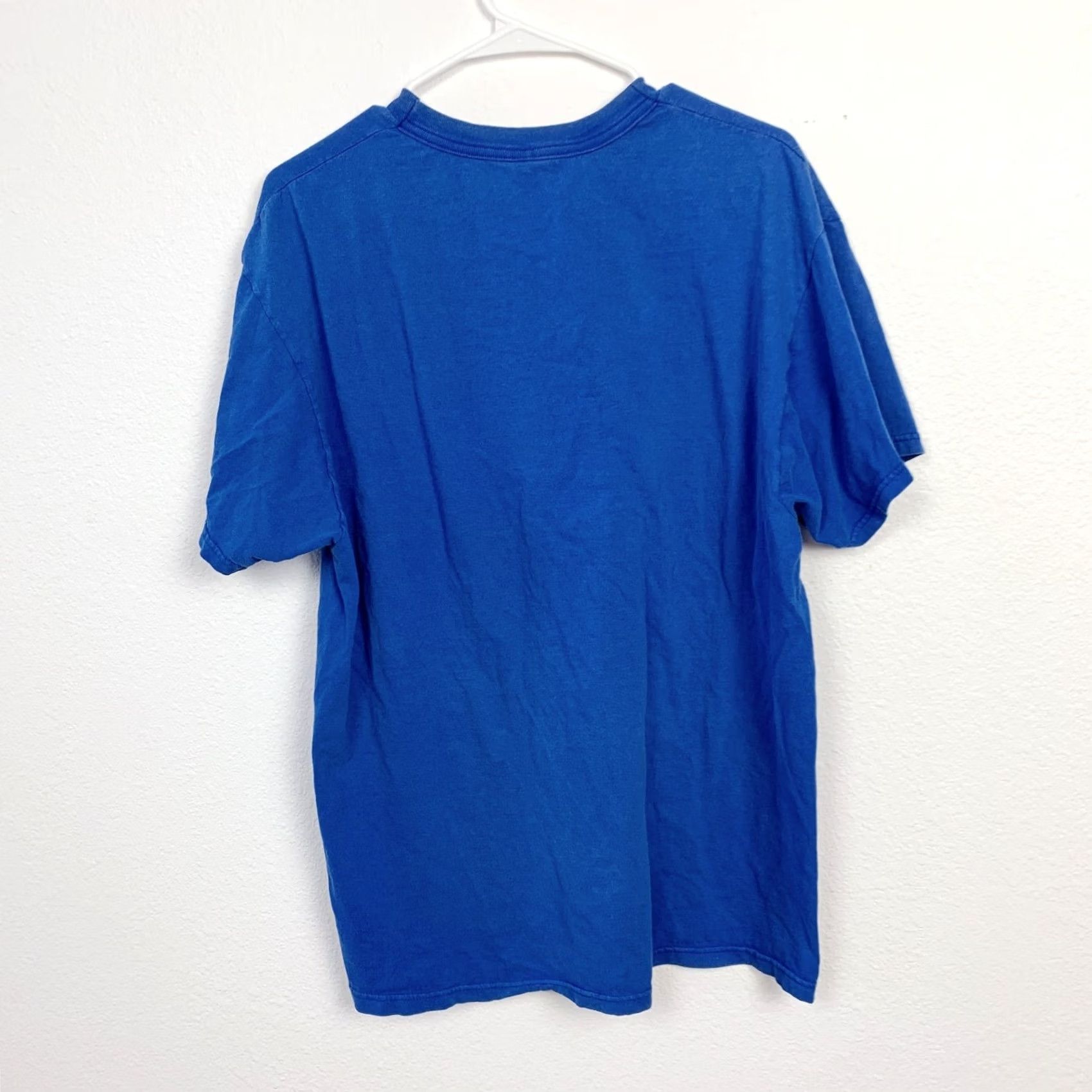Fruit Of The Loom VINTAGE Fruit of the Loom Tee T-Shirt XL Blue Short Sleeve Crew Neck Pocket Destroyed Vintage Pocket Tee Mens Girls Unisex Adults 100% Cotton Size US L / EU 52-54 / 3 - 7 Thumbnail