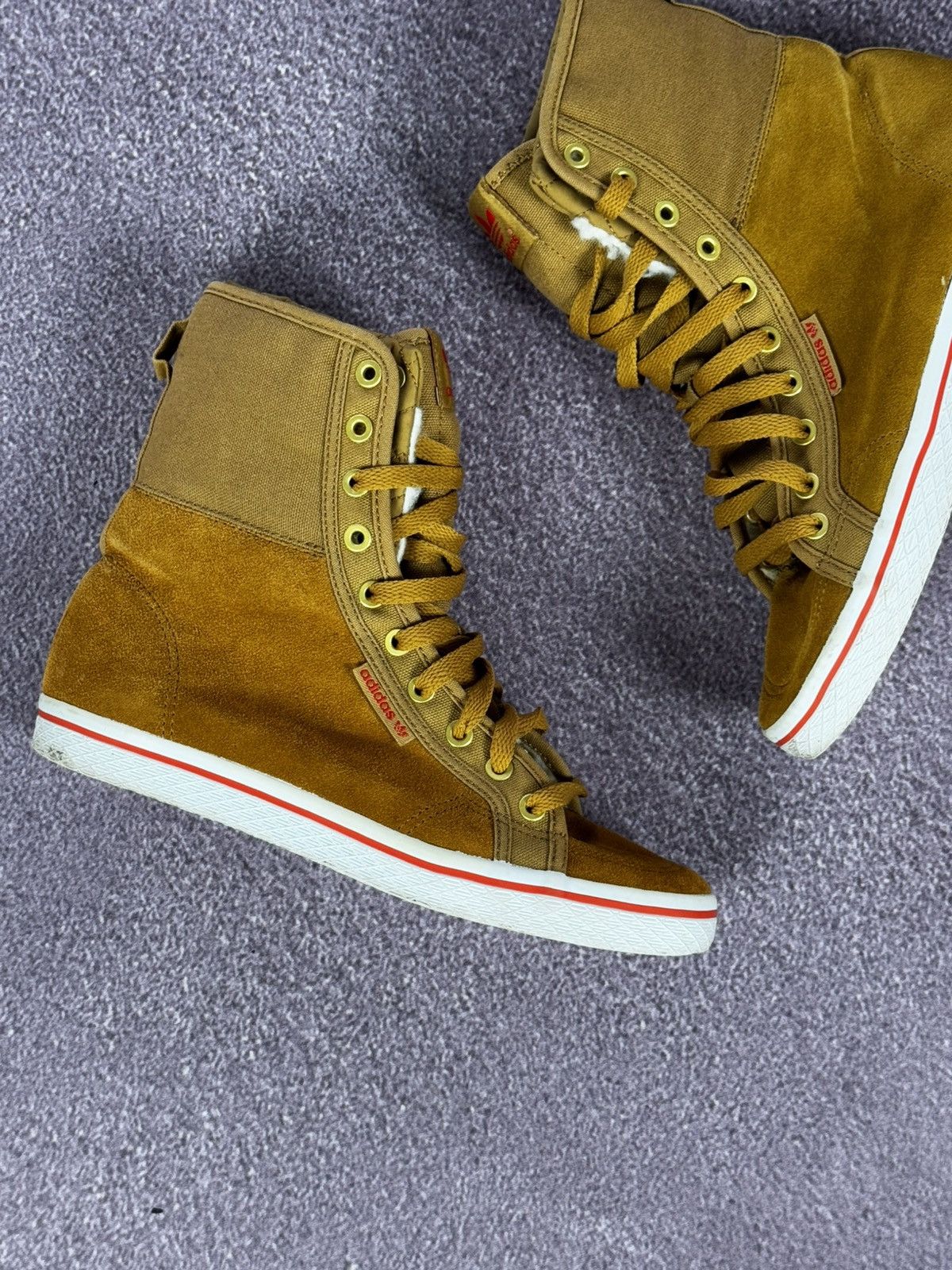Adidas Y2K 00s Aesthetic Adidas Glamour Faux Fur Hi-Top Sneakers Size US 8 / IT 38 - 6 Thumbnail