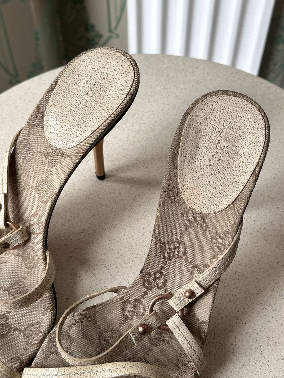 Gucci GUCCI Monogram Beige Kitten Heels Sandals Size 38,5/ 8,5 Size US 8 / IT 38 - 5 Thumbnail