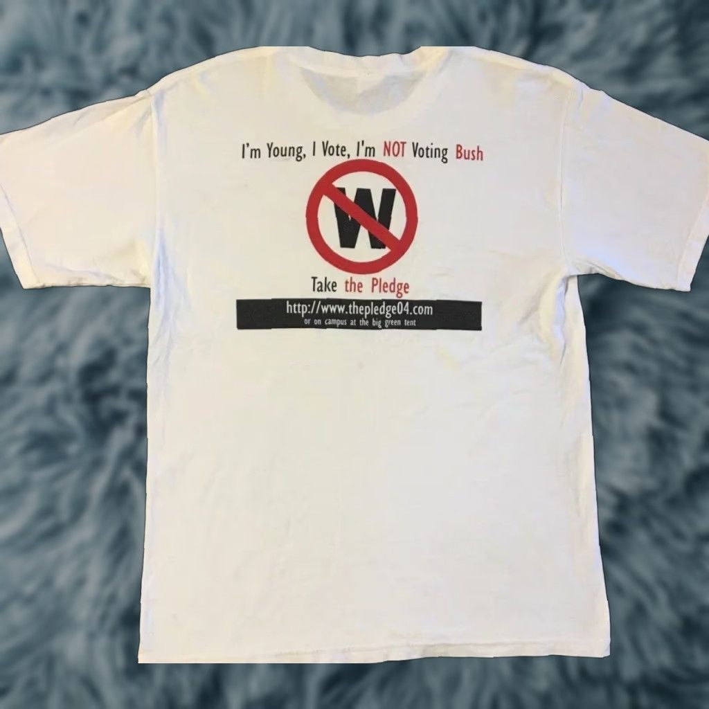 Vintage VINTAGE Im Not Voting George Bush Faded Shirt L Politics Funny Joke Government Y2K Shirt Men Large White Nike Size US L / EU 52-54 / 3 - 1 Thumbnail