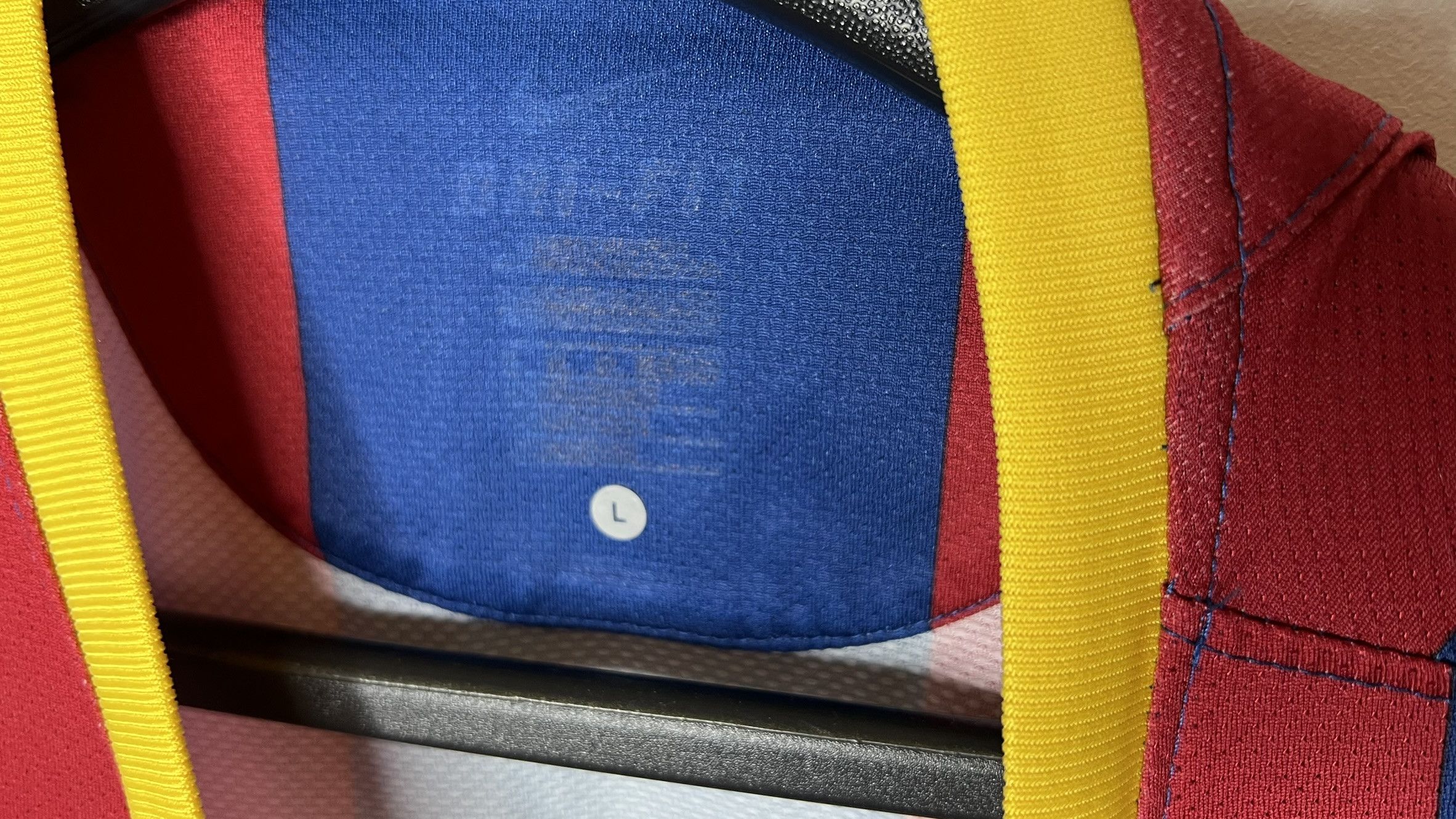 Nike BARCELONA 2010 2011 HOME FOOTBALL SHIRT SOCCER JERSEY NIKE Size US XS / EU 42 / 0 - 5 Thumbnail