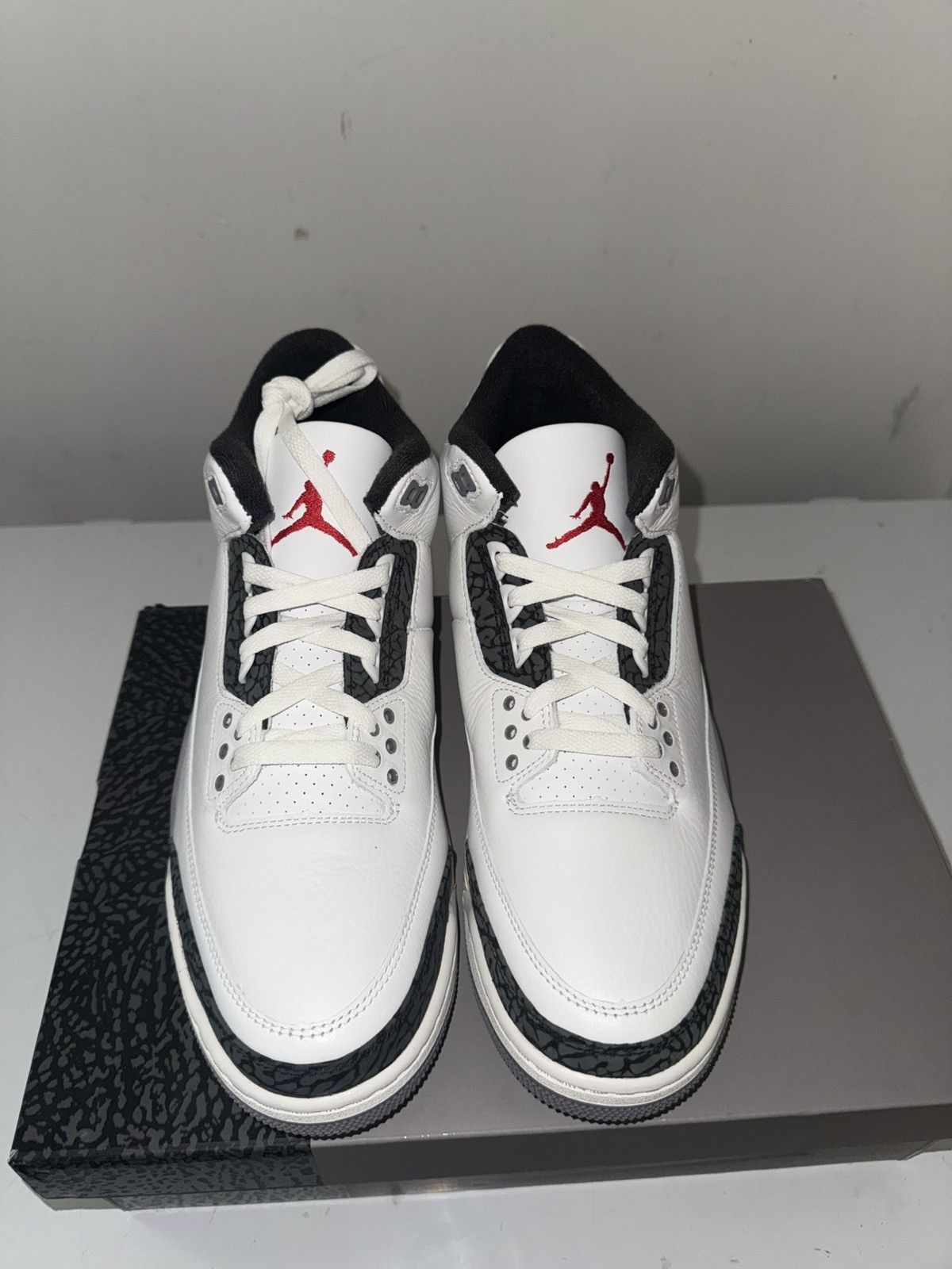 Jordan Brand Jordan retro 3 cement grey Size US 11.5 / EU 44-45 - 5 Thumbnail