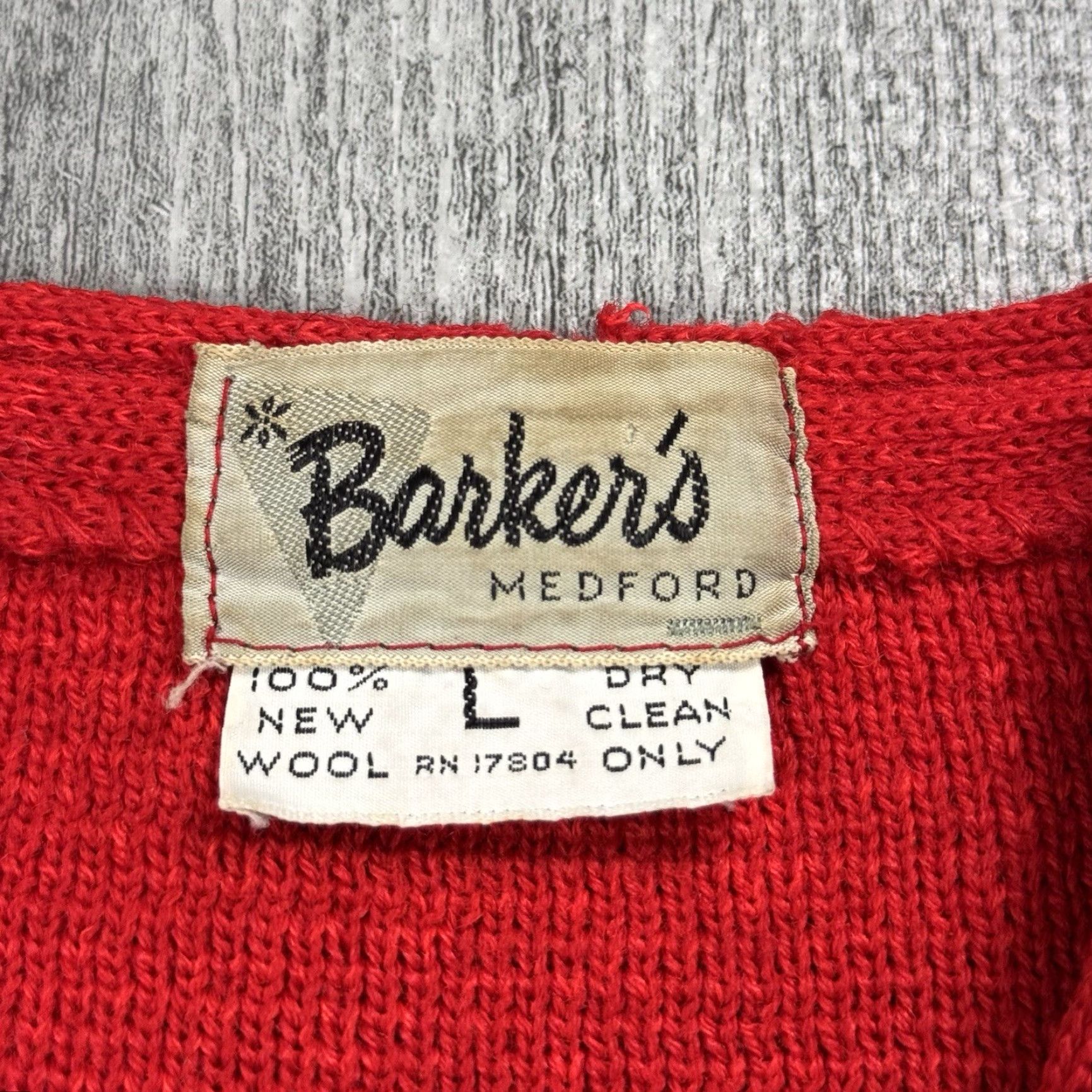 Barker VINTAGE BARKER'S Men Wool Heavyweight V-Neck Button Cardigan Sweater 50s Red Fall Winter Casual Size US L / EU 52-54 / 3 - 4 Thumbnail