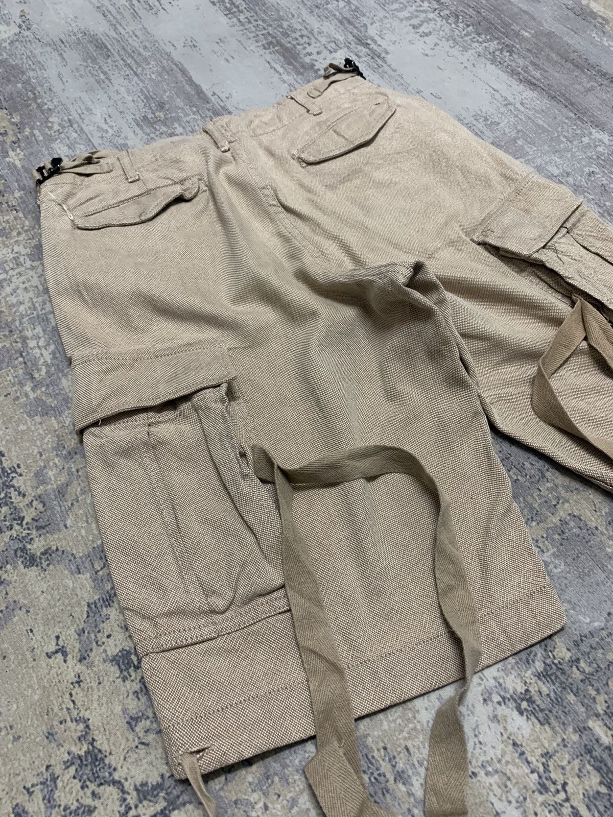 General Research 1997s General Research Bondage Cargo Shorts Size US 31 - 8 Thumbnail