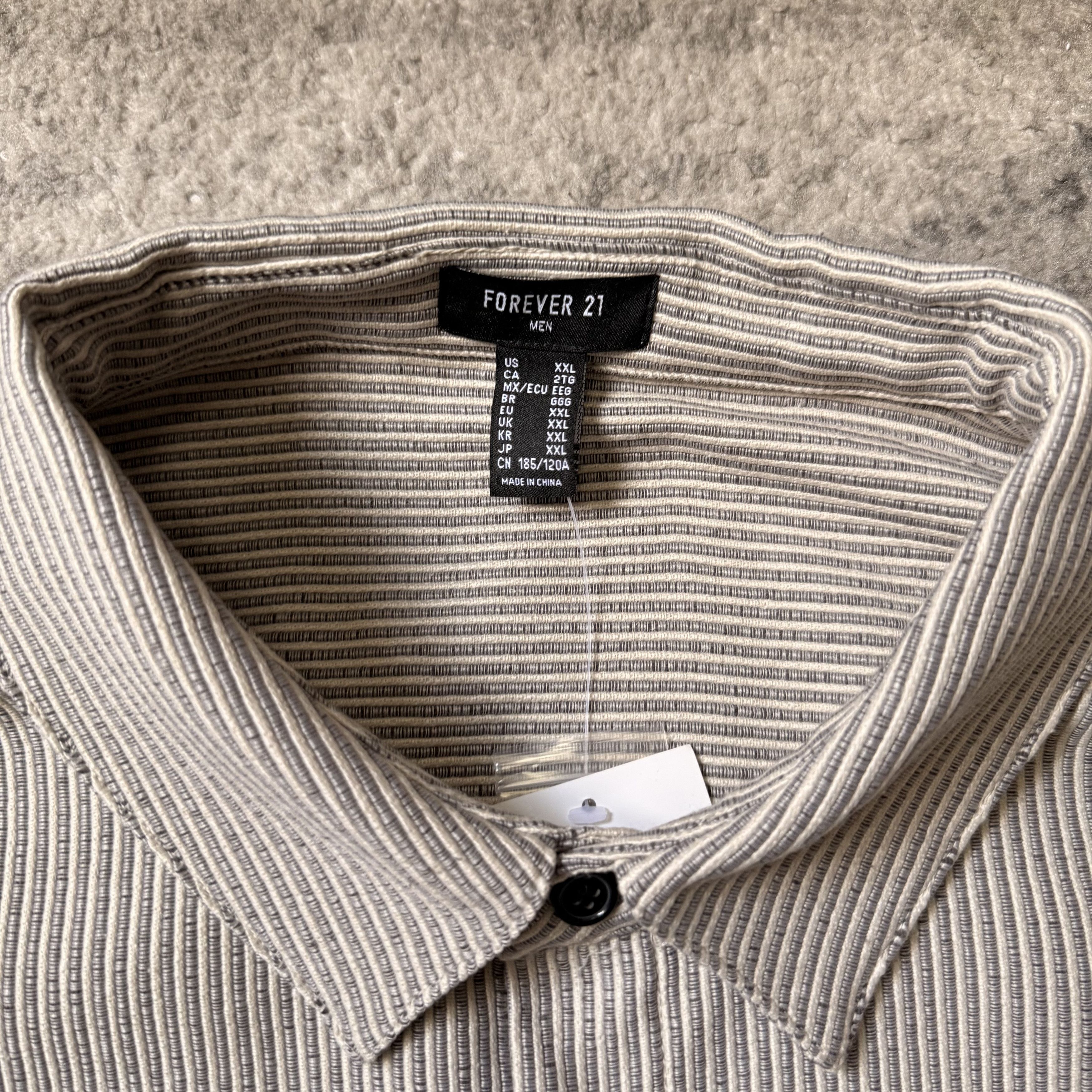 Forever 21 Forevre 21 Striped Shrt Size US XXL / EU 58 / 5 - 2 Thumbnail