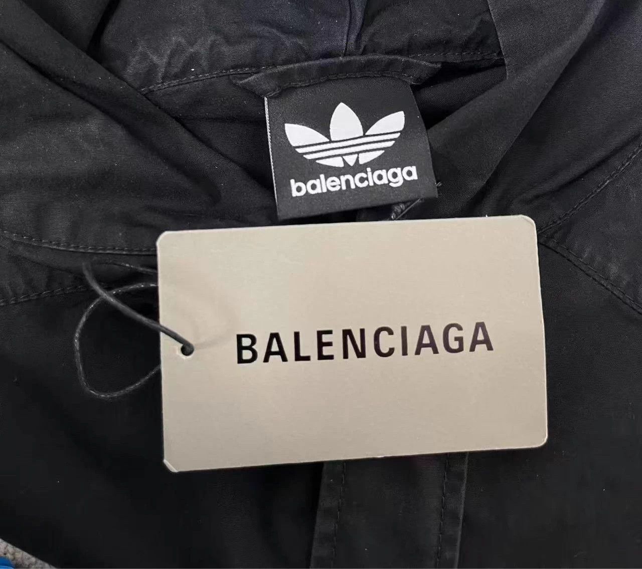 Balenciaga Balenciaga x adidas colorblock logo hood shirt unisex black Size US L / EU 52-54 / 3 - 4 Thumbnail
