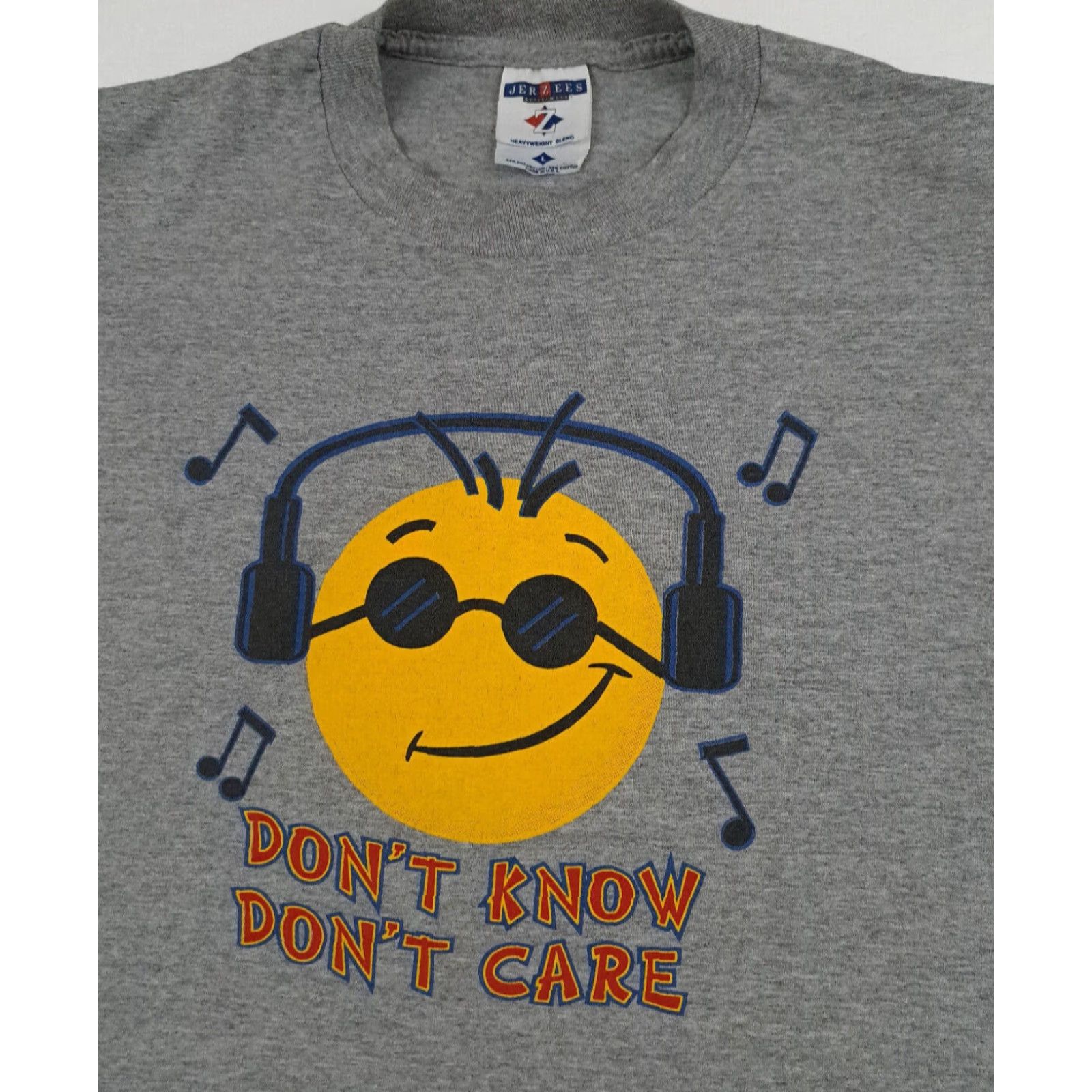 Jerzees VINTAGE Don t Know Don t Care Smily Face T-Shirt Grey LG USA Made T-Shirt Mens Graphic Smily Face Print 1980s USA Theme Short Sleeve Size US L / EU 52-54 / 3 - 2 Thumbnail