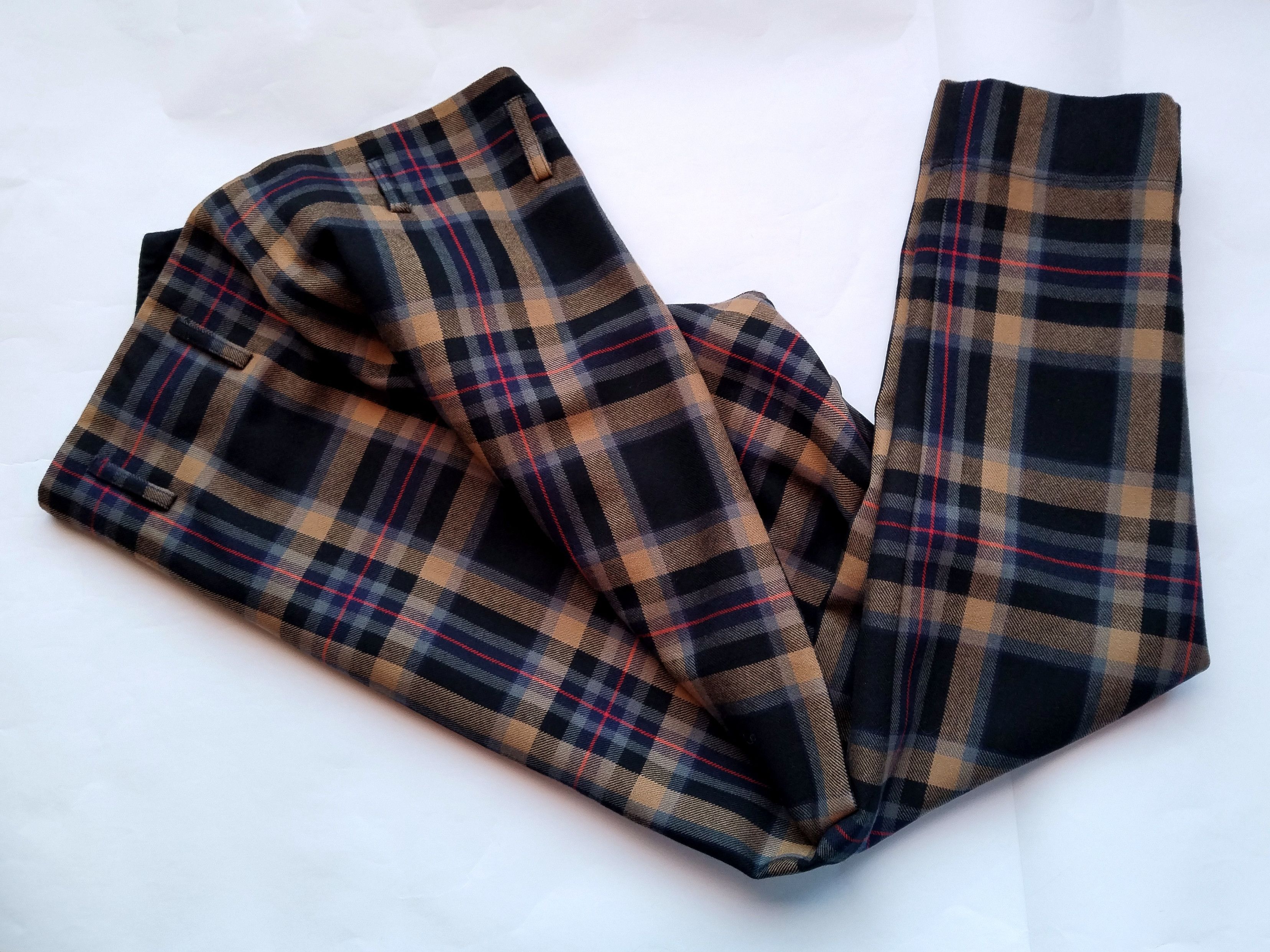 Vivienne Westwood Paper bag drop crotch tartan wool pants Size 26" / US 2 / IT 38 - 9 Thumbnail