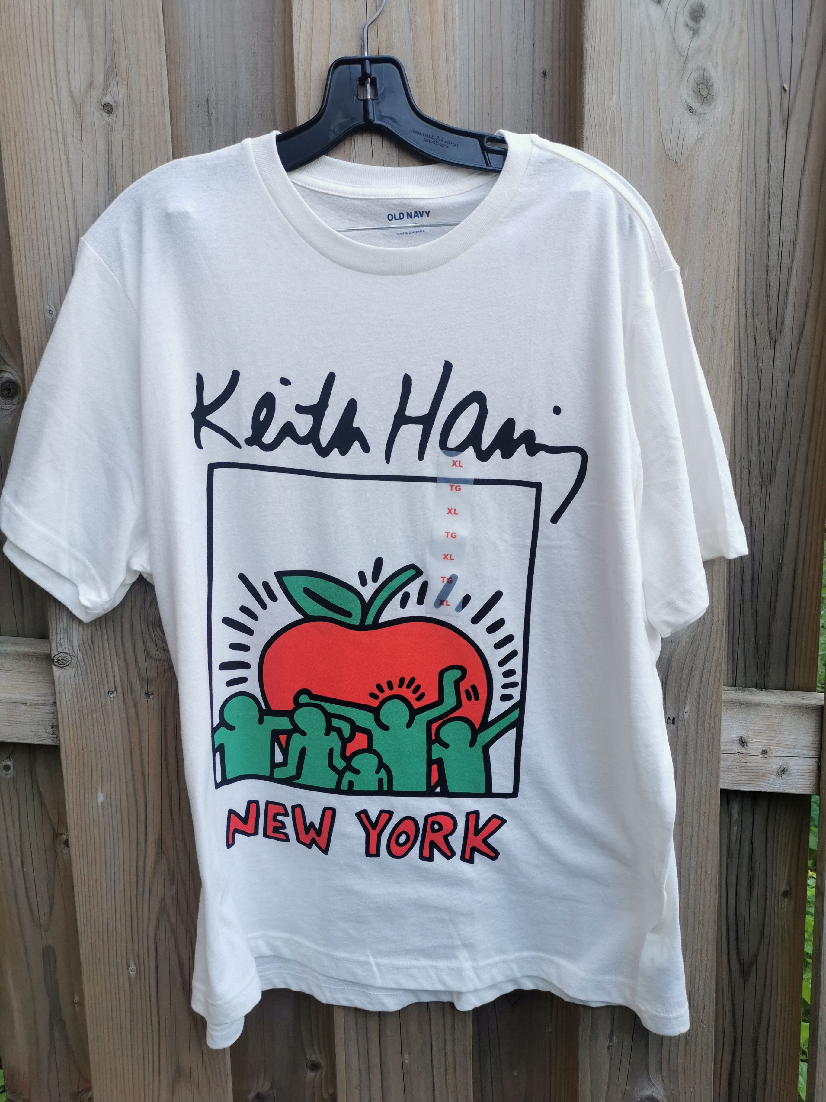 Old Navy Keith Haring New York/big Apple shirt/tee/t shirt Size US XL / EU 56 / 4 - 1 Preview