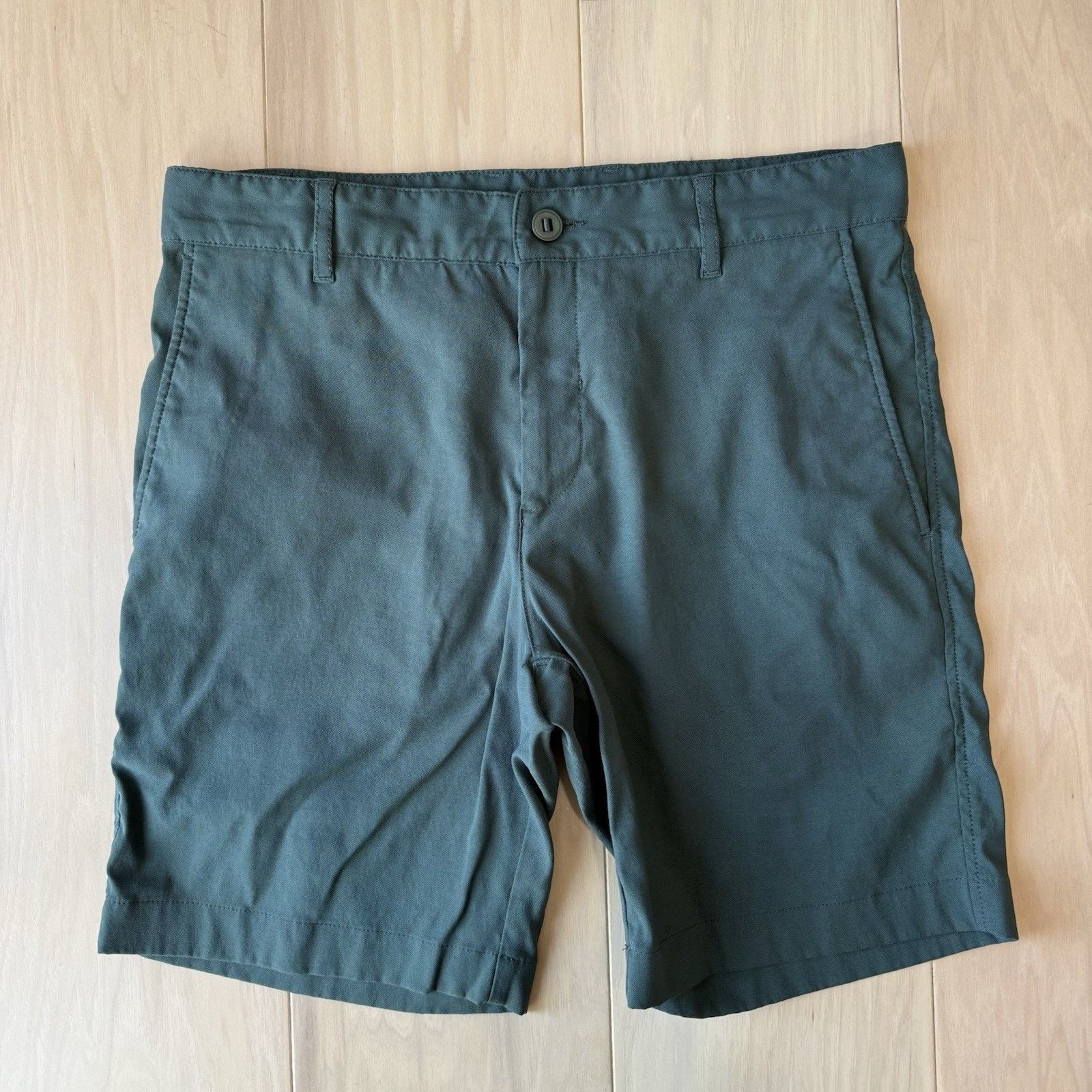 Outlier Outlier New Way Shorts 32 Green Lightweight F Cloth Size US 32 / EU 48 - 3 Thumbnail