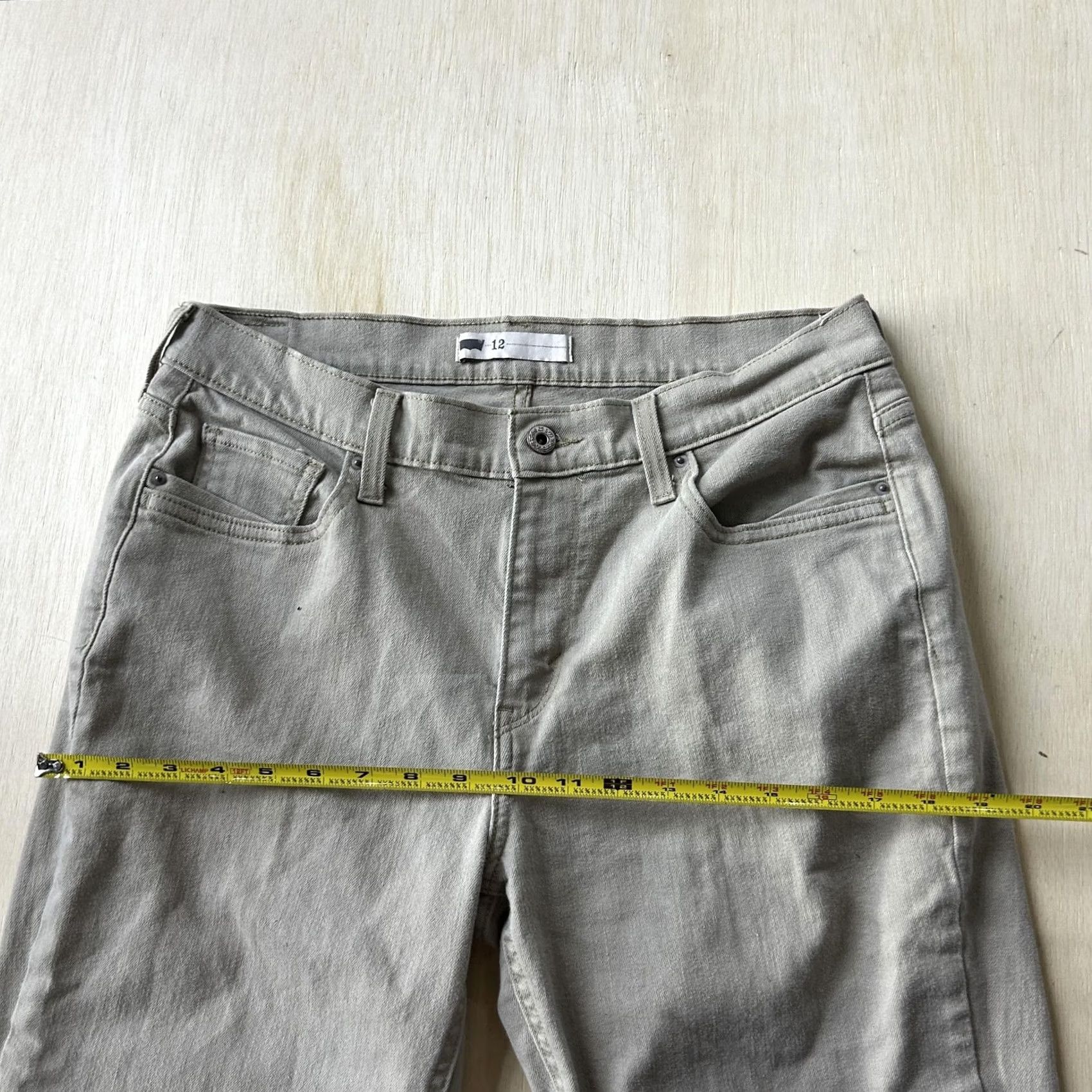 Levi's Levi's Mid Rise Stretch Capri Jeans Womens 12 Light Beige Denim Casual Pants Size 34" / US 12 / IT 48 - 7 Thumbnail