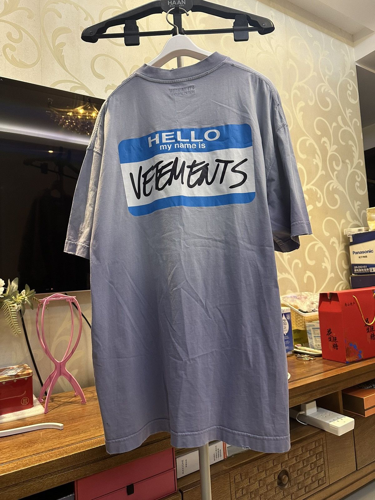 image of Vetements Hello My Name Shirt in Purple, Men's (Size Small)