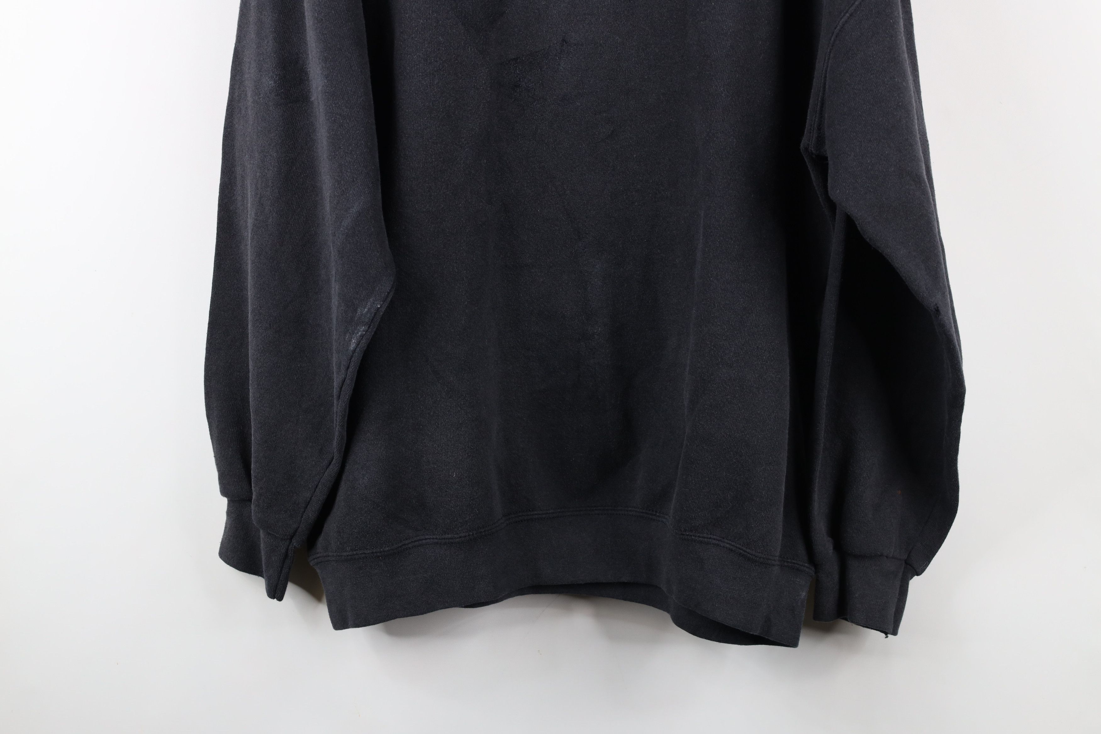 Vintage Vintage 90s Streetwear Blank Crewneck Sweatshirt Black Size US L / EU 52-54 / 3 - 15 Thumbnail