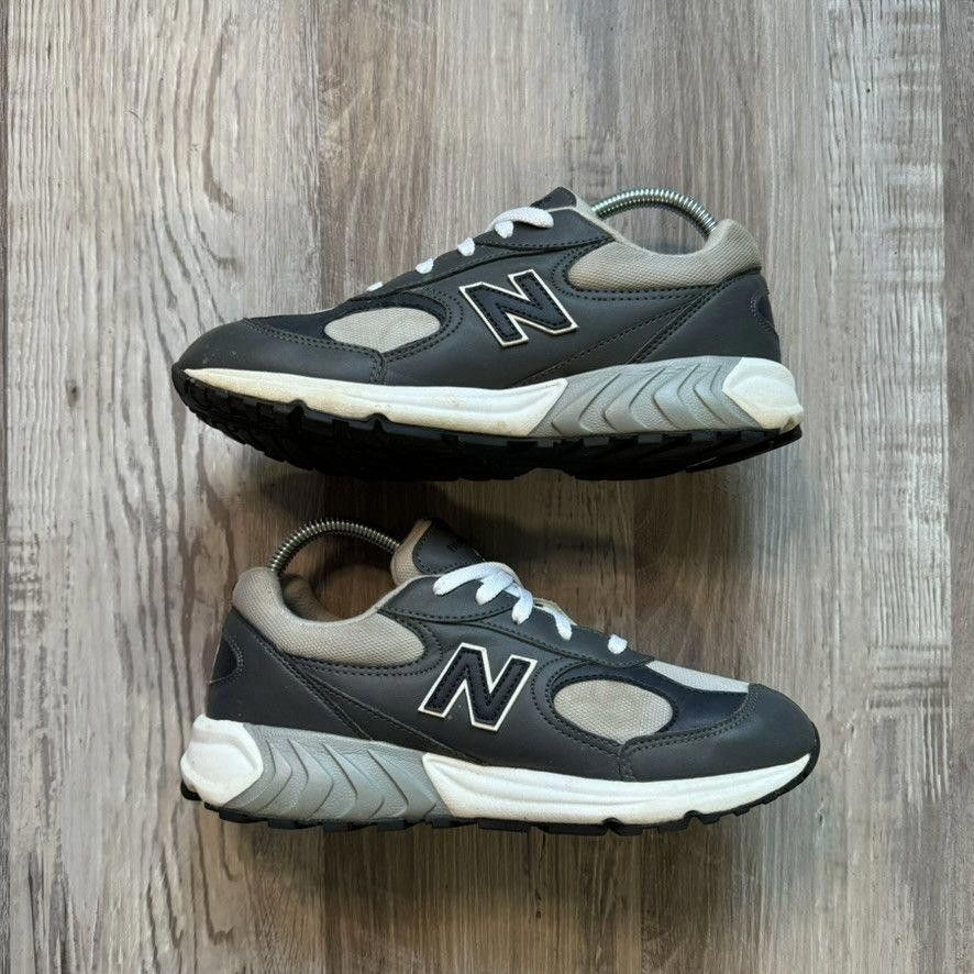 New Balance NEW BALANCE • VINTAGE 498 (6.5M) Size US 6.5 / EU 39-40 - 3 Thumbnail