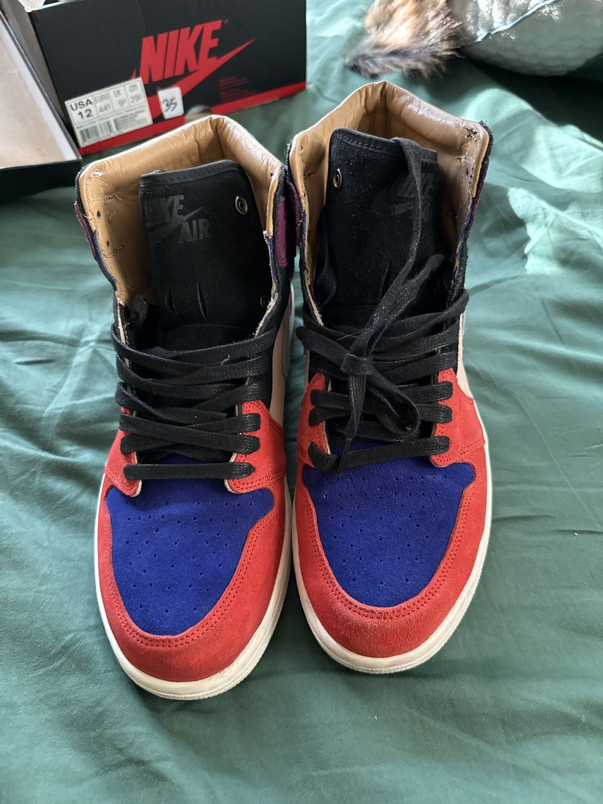 Nike WMNS Air Jordan 1 High Og NRG Size US 10 / EU 43 - 3 Thumbnail