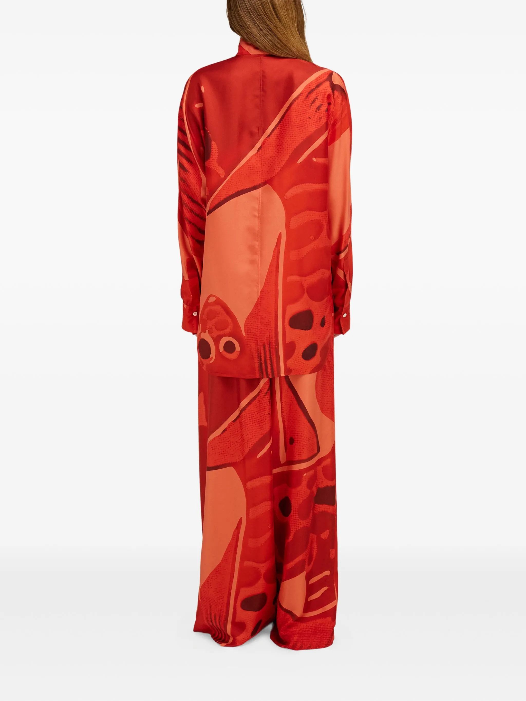 Salvatore Ferragamo o1s1rm0426 Sash-detail Silk Shirt in Red Size L / US 10 / IT 46 - 4 Thumbnail