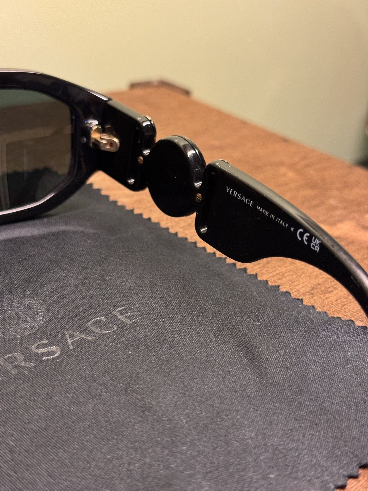 Versace Versace Medusa biggie sunglasses Size ONE SIZE - 4 Thumbnail