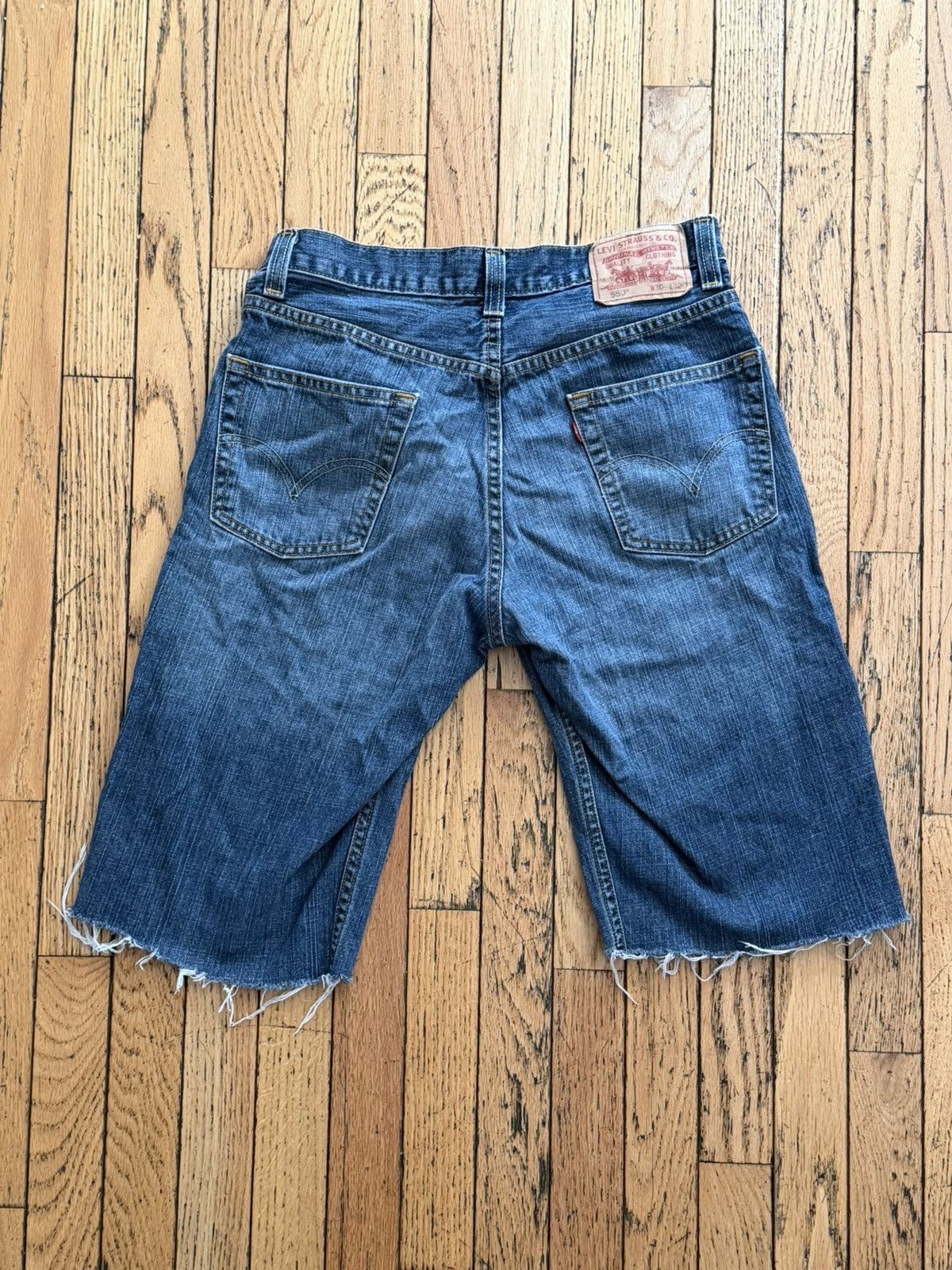 Levi's Vintage Clothing Levi's 501 cut-off denim shorts Size US 30 / EU 46 - 2 Thumbnail