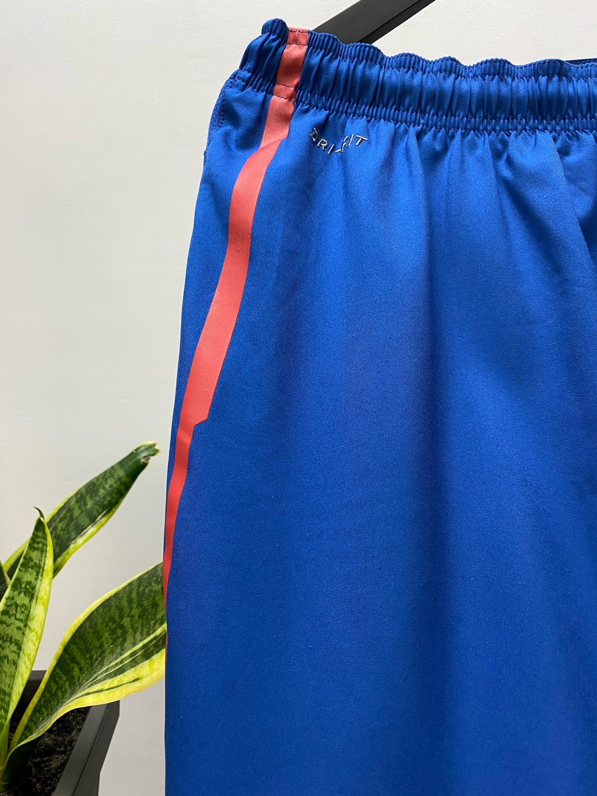 Nike × Vintage VINTAGE NIKE FC BARCELONA SHORTS SOCCER JERSEY DRILL Y2K Size US 36 / EU 52 - 12 Thumbnail