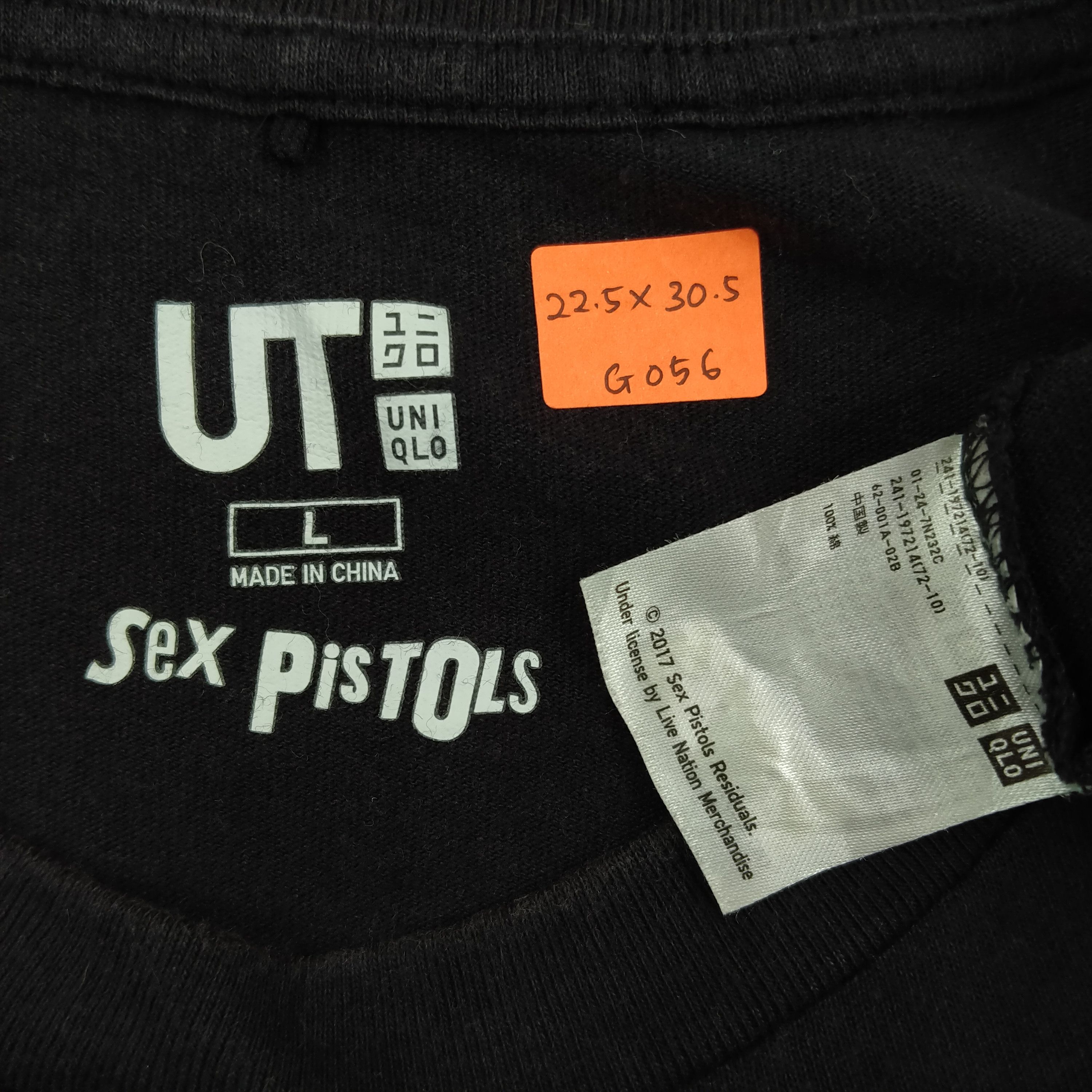 Band Tees Sex Pistols Band Tees Uniqlo Large Tshirt - G056 Size US L / EU 52-54 / 3 - 4 Thumbnail