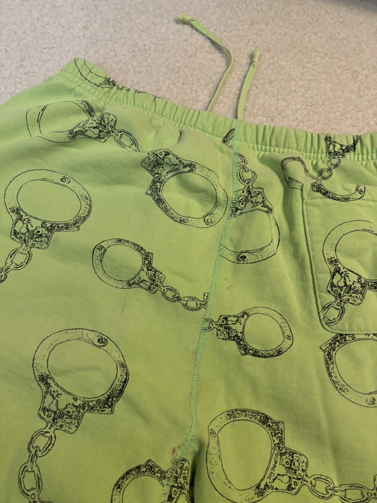 Supreme Supreme Handcuffs Sweatpants Bright Green Size US 36 / EU 52 - 8 Thumbnail
