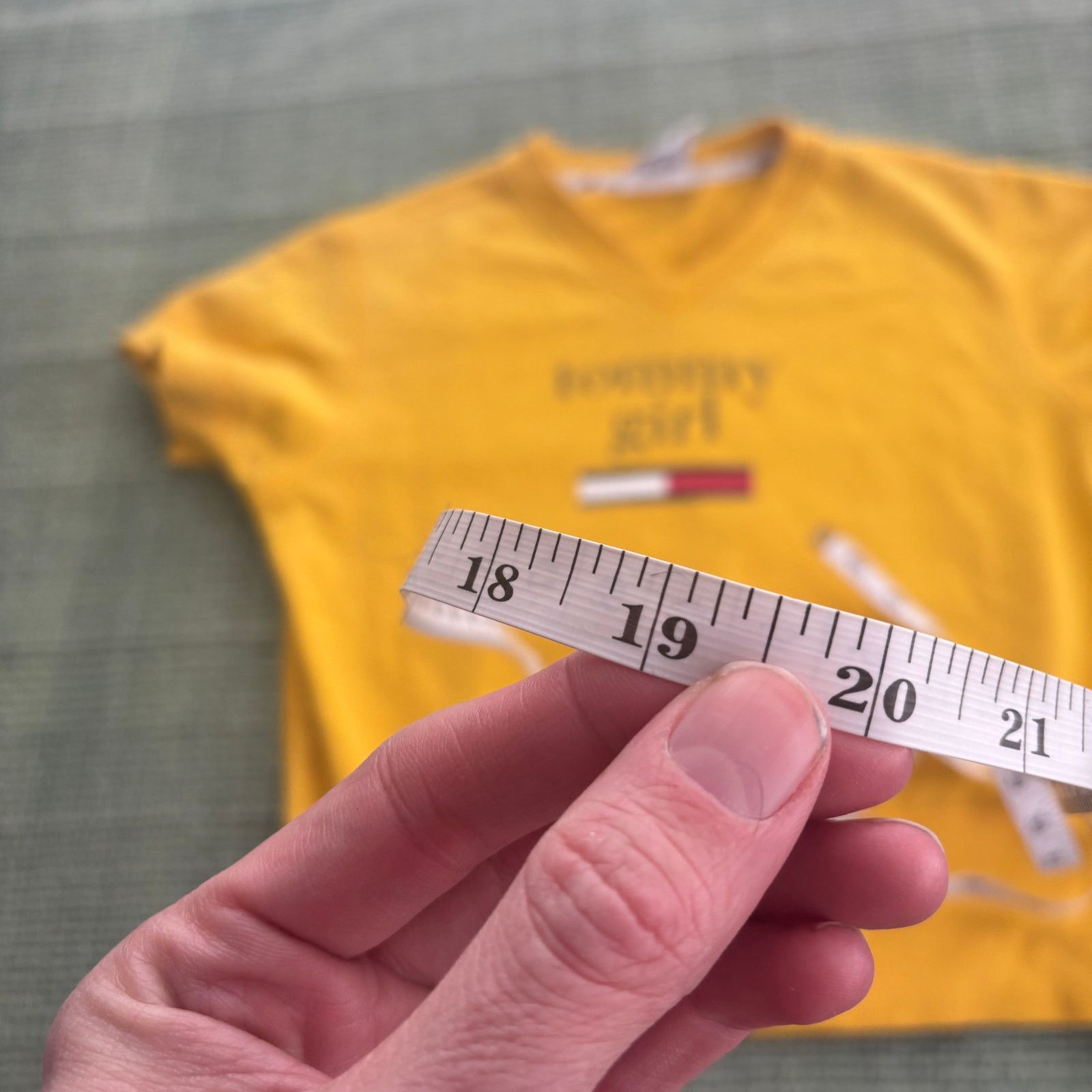 Tommy Hilfiger × Vintage Vintage 90s womens yellow Tommy Girl sweatshirt short sleeve Size M / US 6-8 / IT 42-44 - 7 Thumbnail