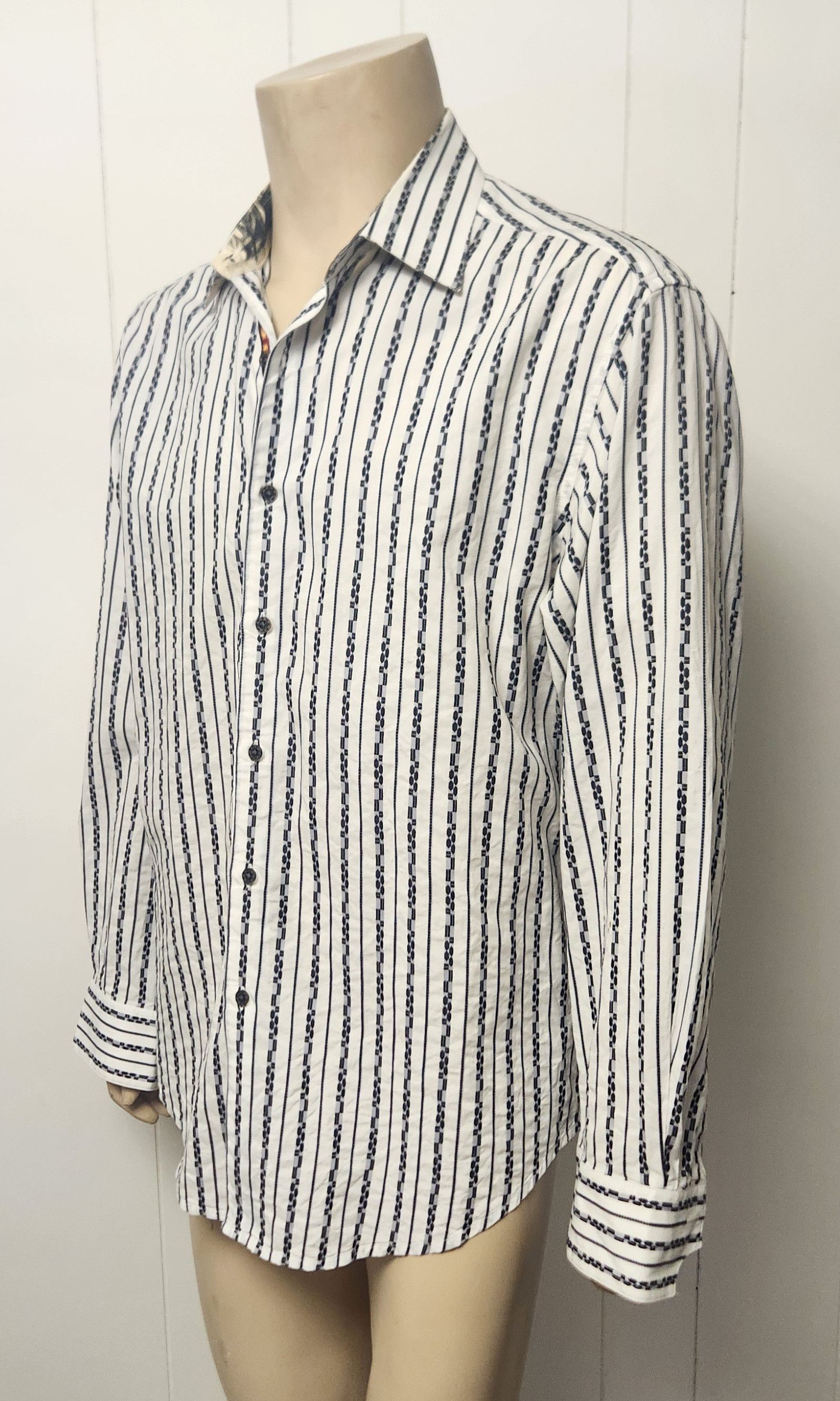 Robert Graham Robert Graham shirt XL men's black white stripe cotton Size US XL / EU 56 / 4 - 2 Thumbnail