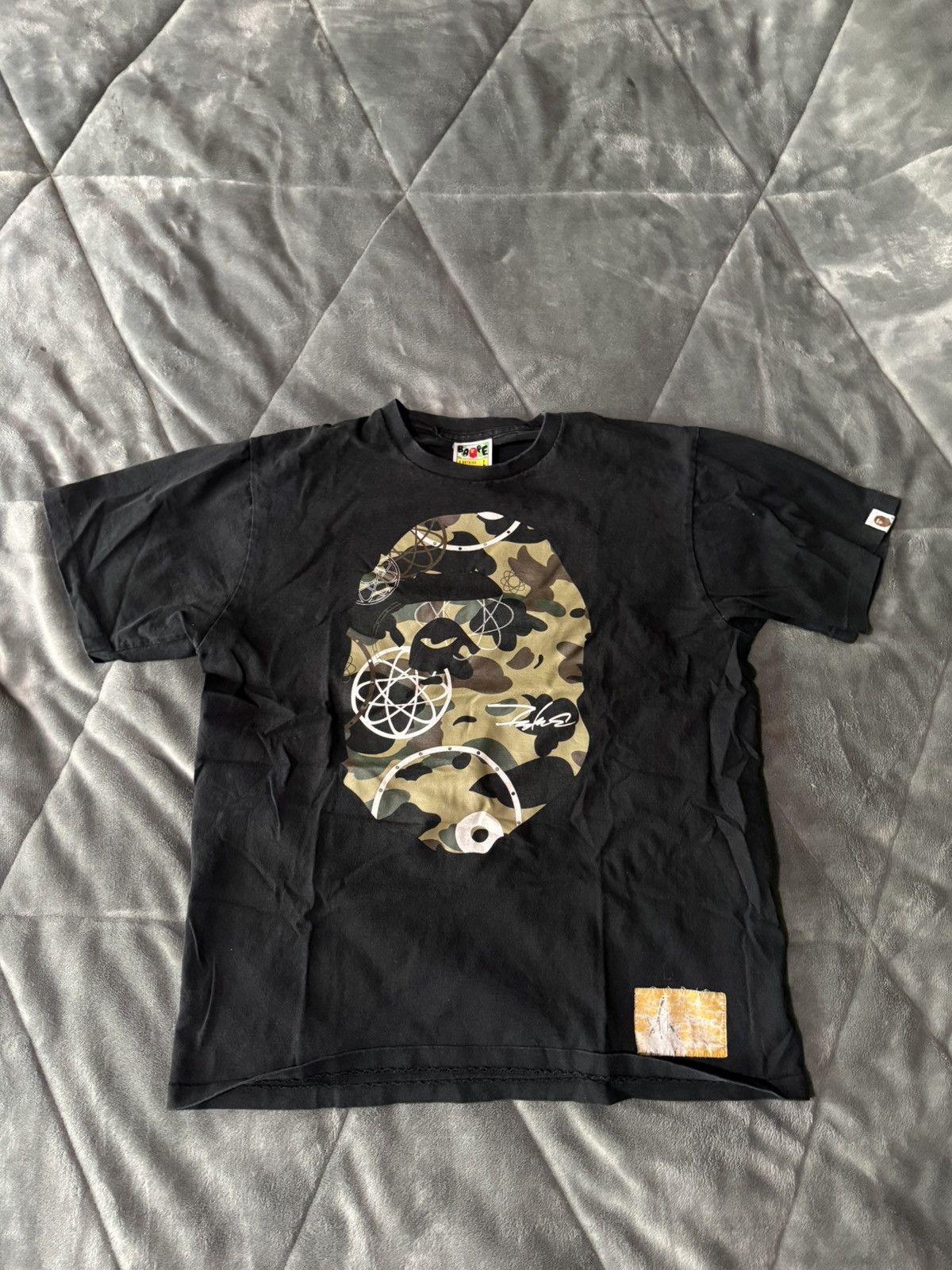 Bape Bape x Futura Size US L / EU 52-54 / 3 - 1 Thumbnail